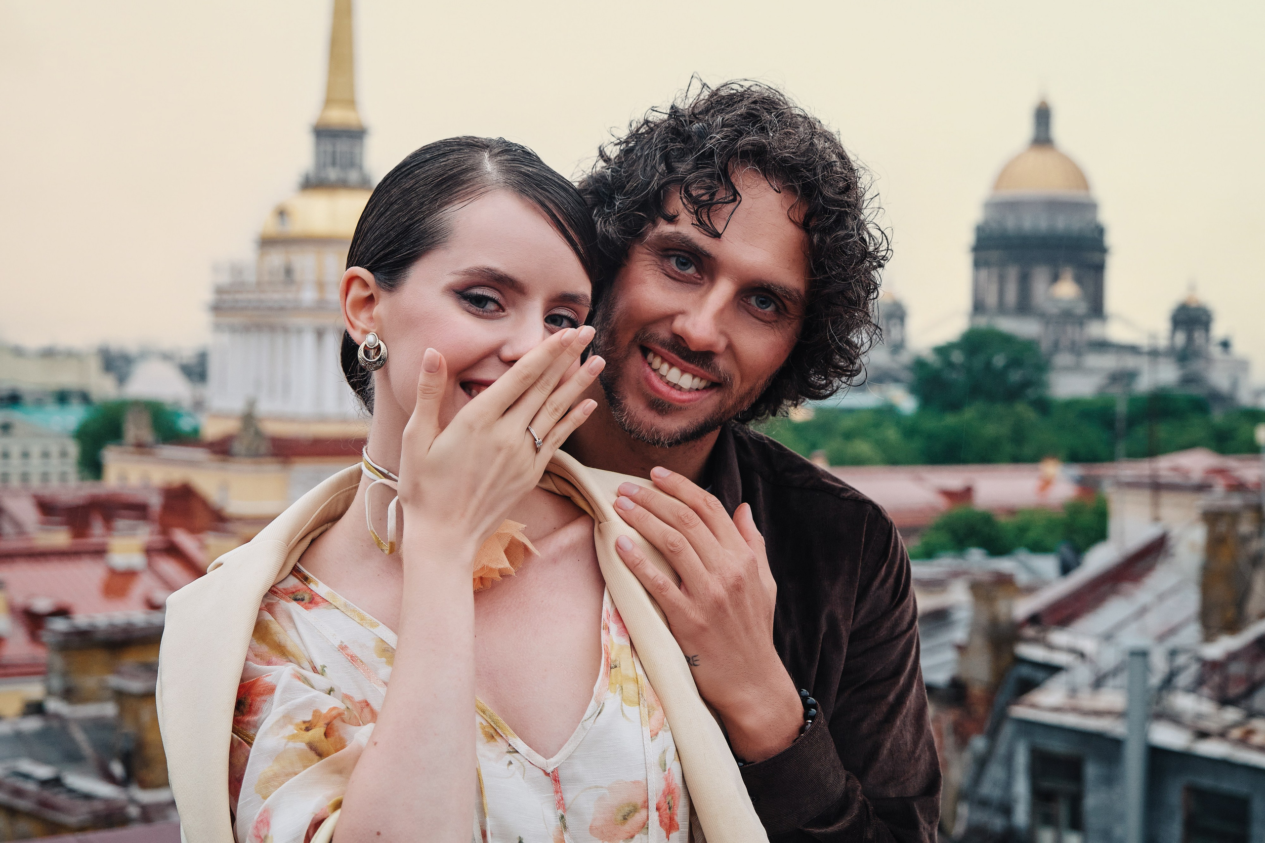 Никита и Диана. Лавстори на крыше. Портретный фотограф на новый год в Москве Виктория Колышева