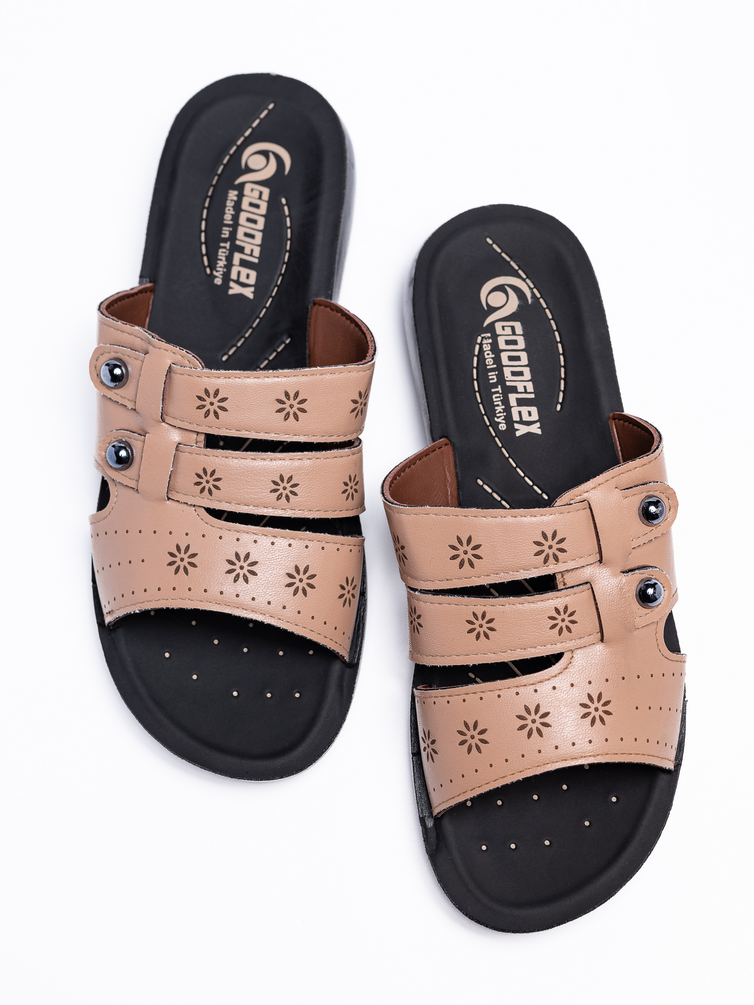 Тапочки серия 2. Предметный фотограф, фото для маркетплейсов Пятигорск, КМВ