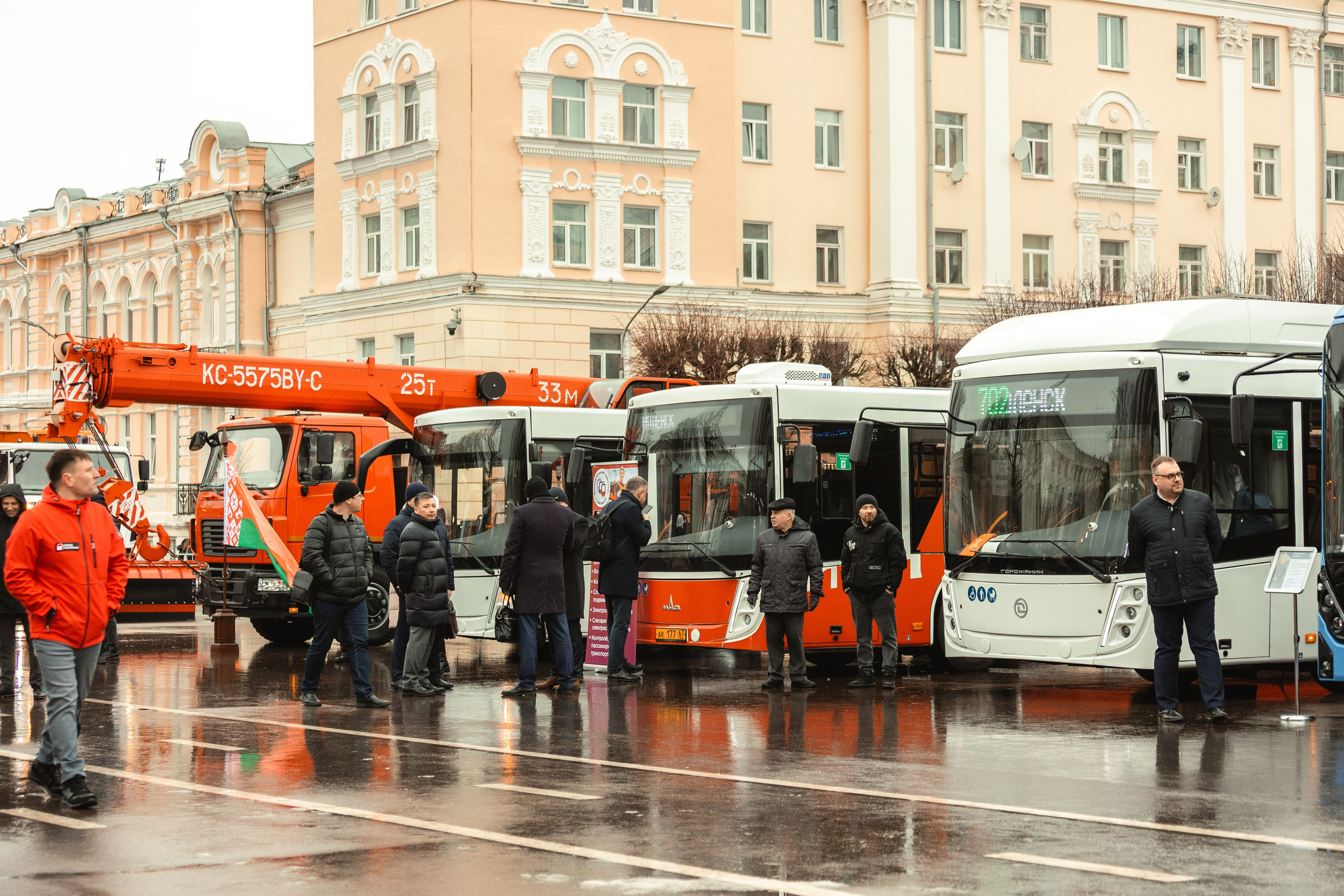 Выставка спецтранспорта «Ярмарка Ваканский» — Смоленск 19.03.2025. KiPPER Gallery — Фотограф