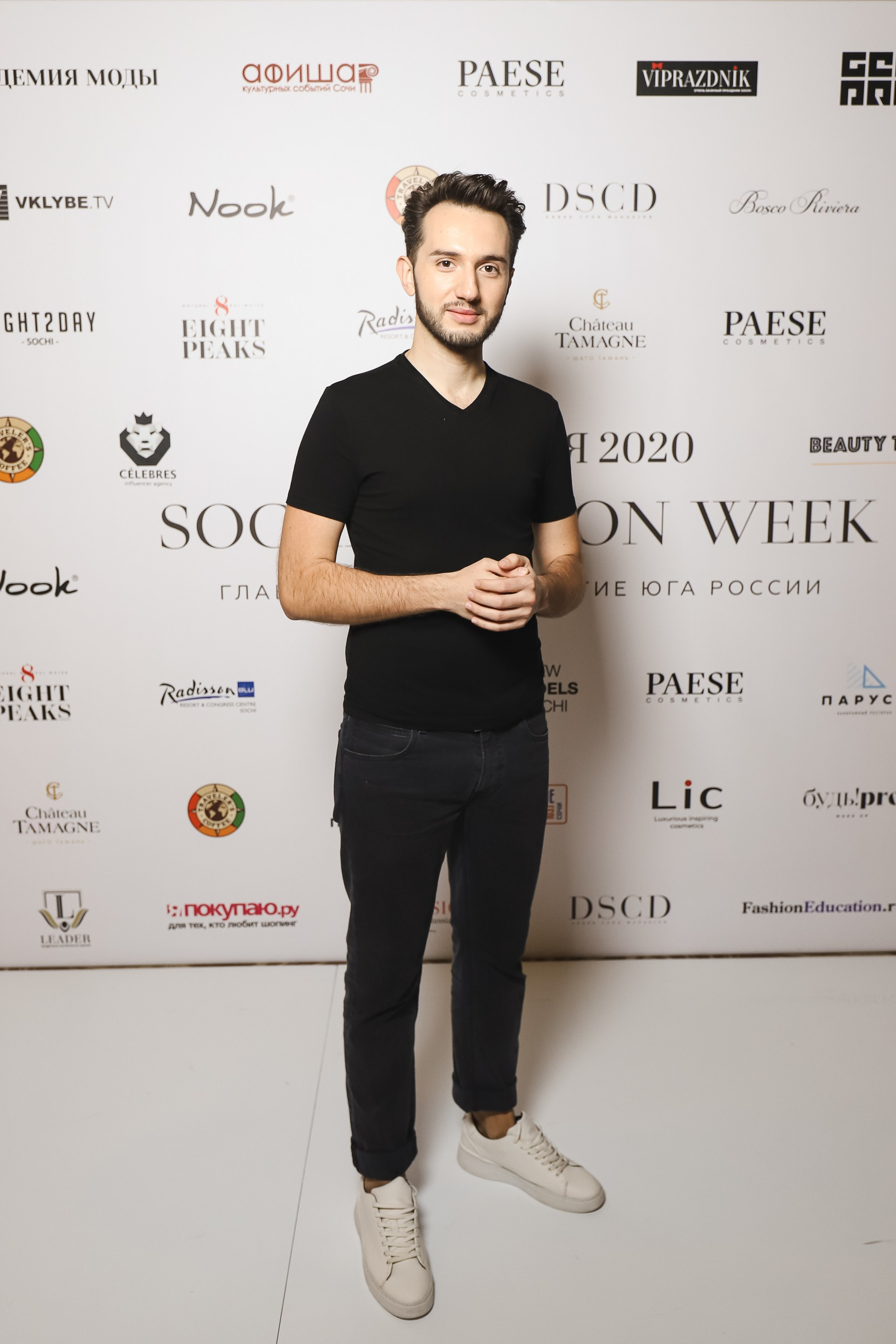 Неделя моды Сочи. Репортажный и fashion фотограф в Москве Сергей Бардин