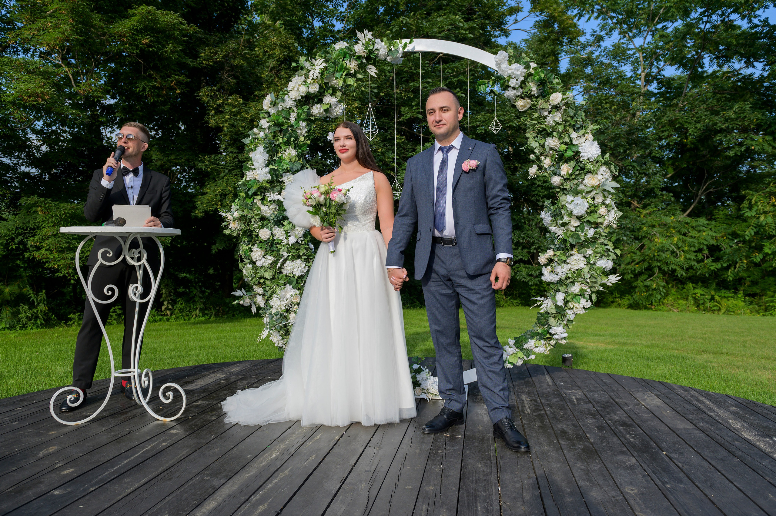 Алина и Адем. Свадебный банкет. Семейный и свадебный фотограф во Владивостоке