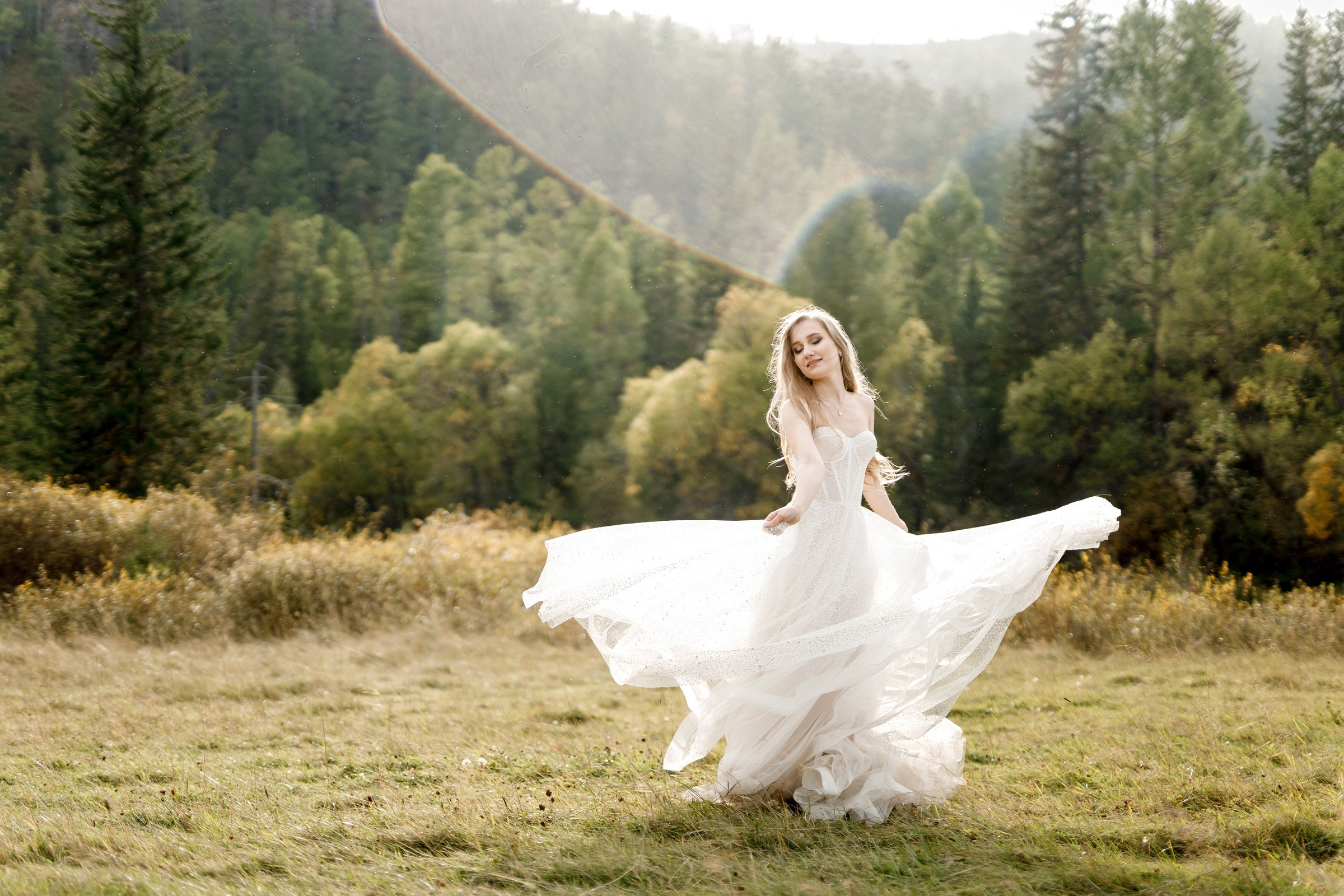 Полина и Женя. Лес, кожанки и 2 дня кайфа. Свадебный фотограф в Иркутске Сапаров Александр