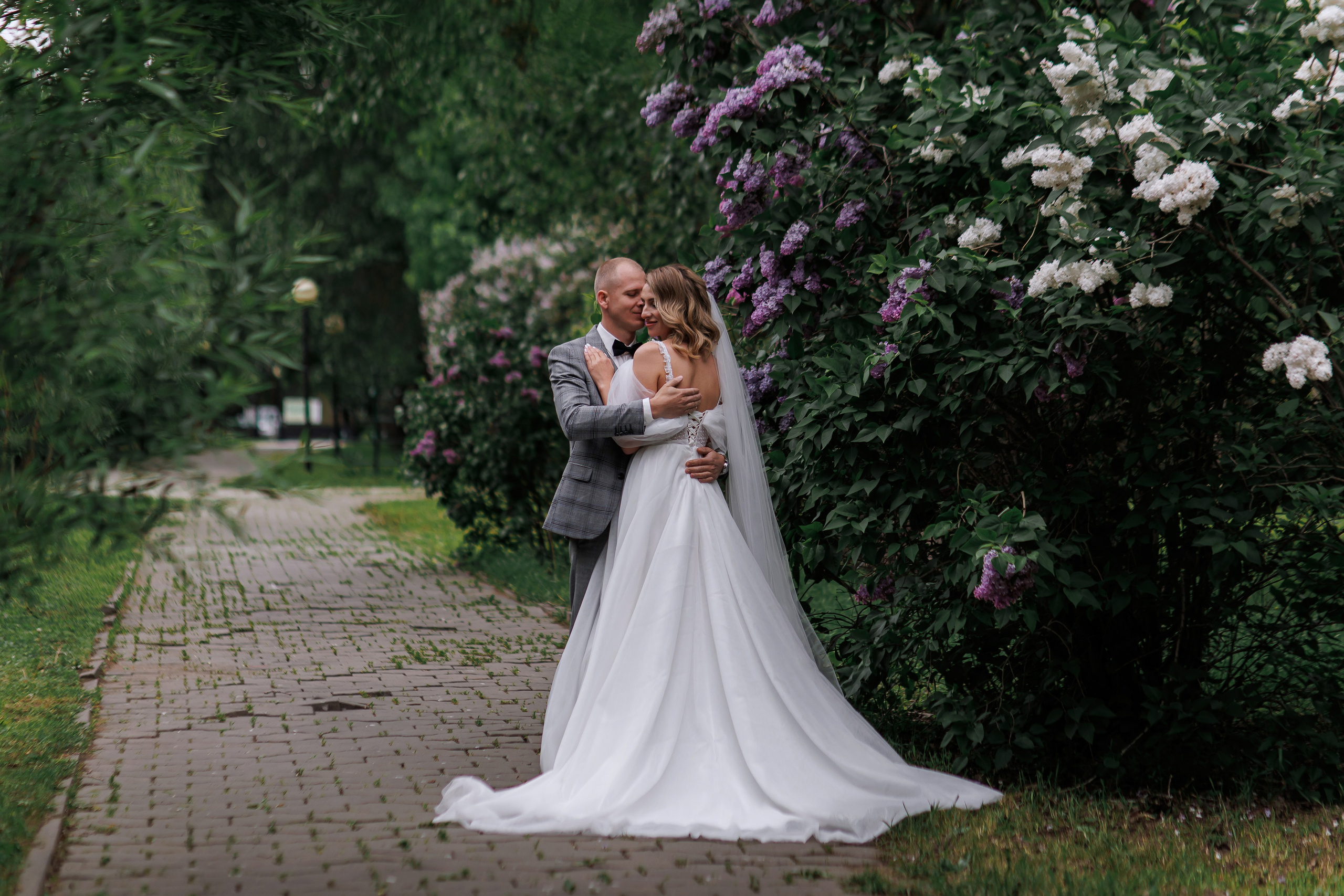 Яков и Валерия. Свадебный фотограф в Омске Яна Савина