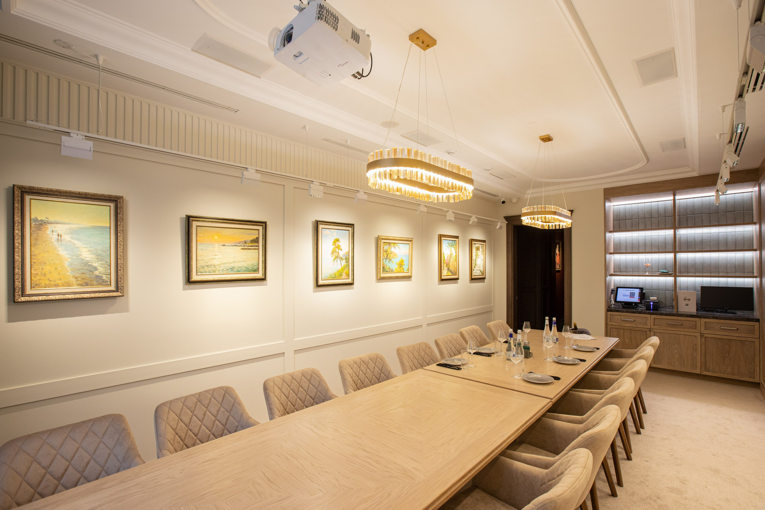 Байки Бар I Интерьер. Репортажный и портретный фотограф в Екатеринбурге Гизатуллин Марат