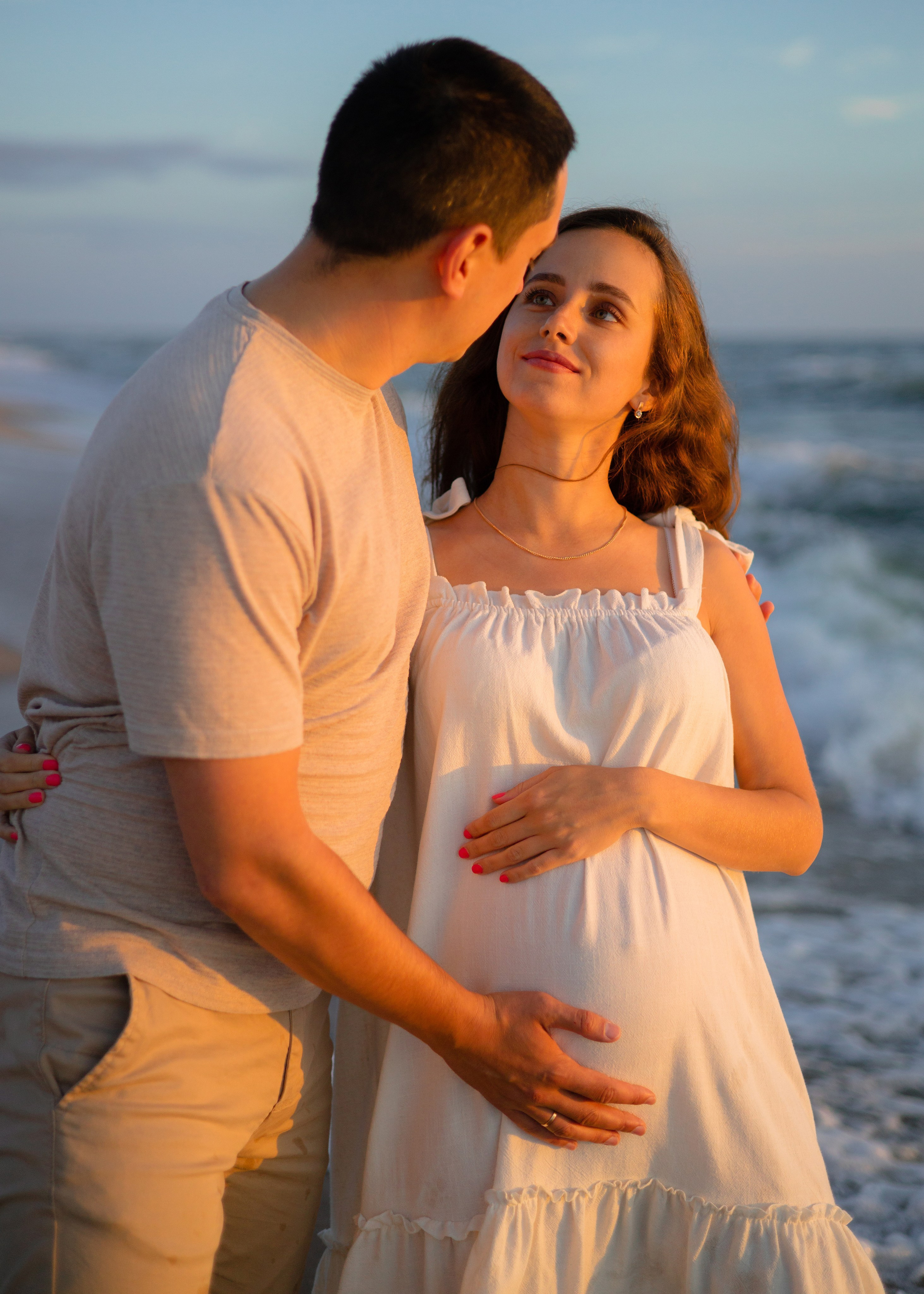 Фотосессия беременности на море. Свадебный фотограф в Калининграде Кристина Воскобойникова