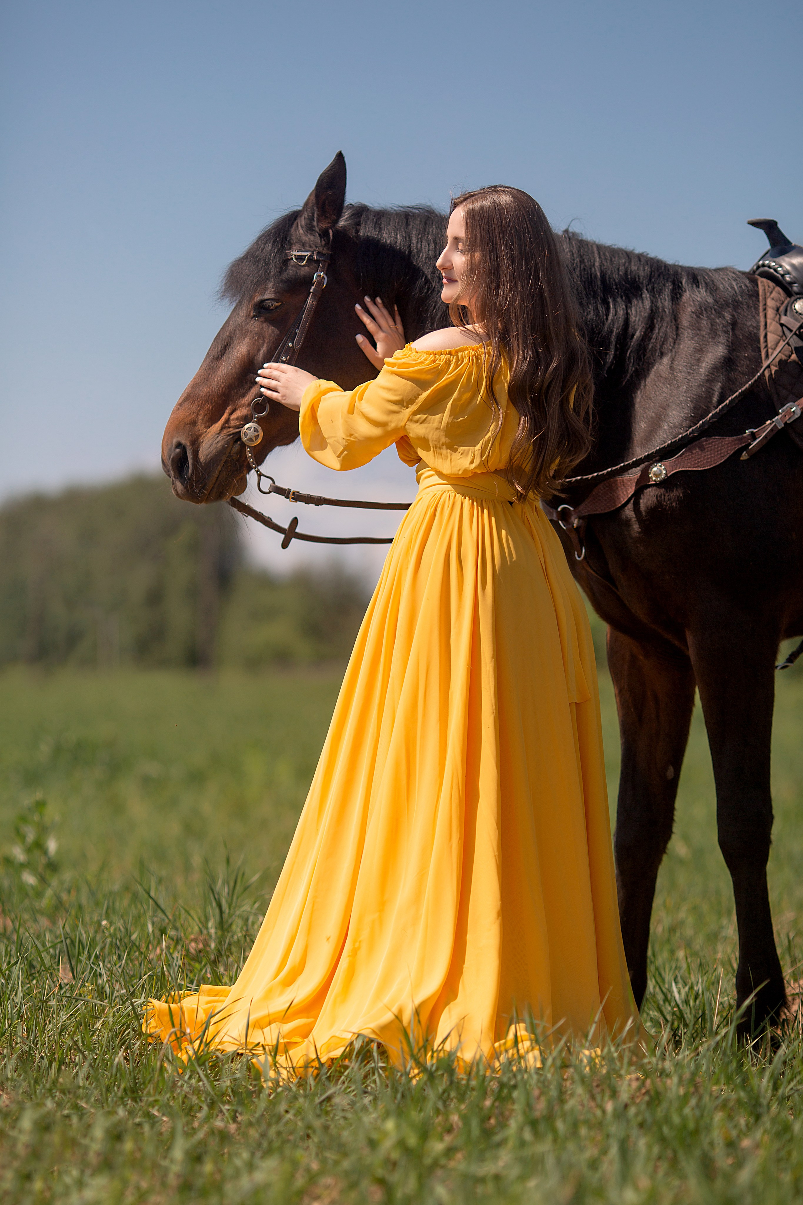 Армине, Илья и Табор. Фотосессия с лошадьми в Нижнем Новгороде