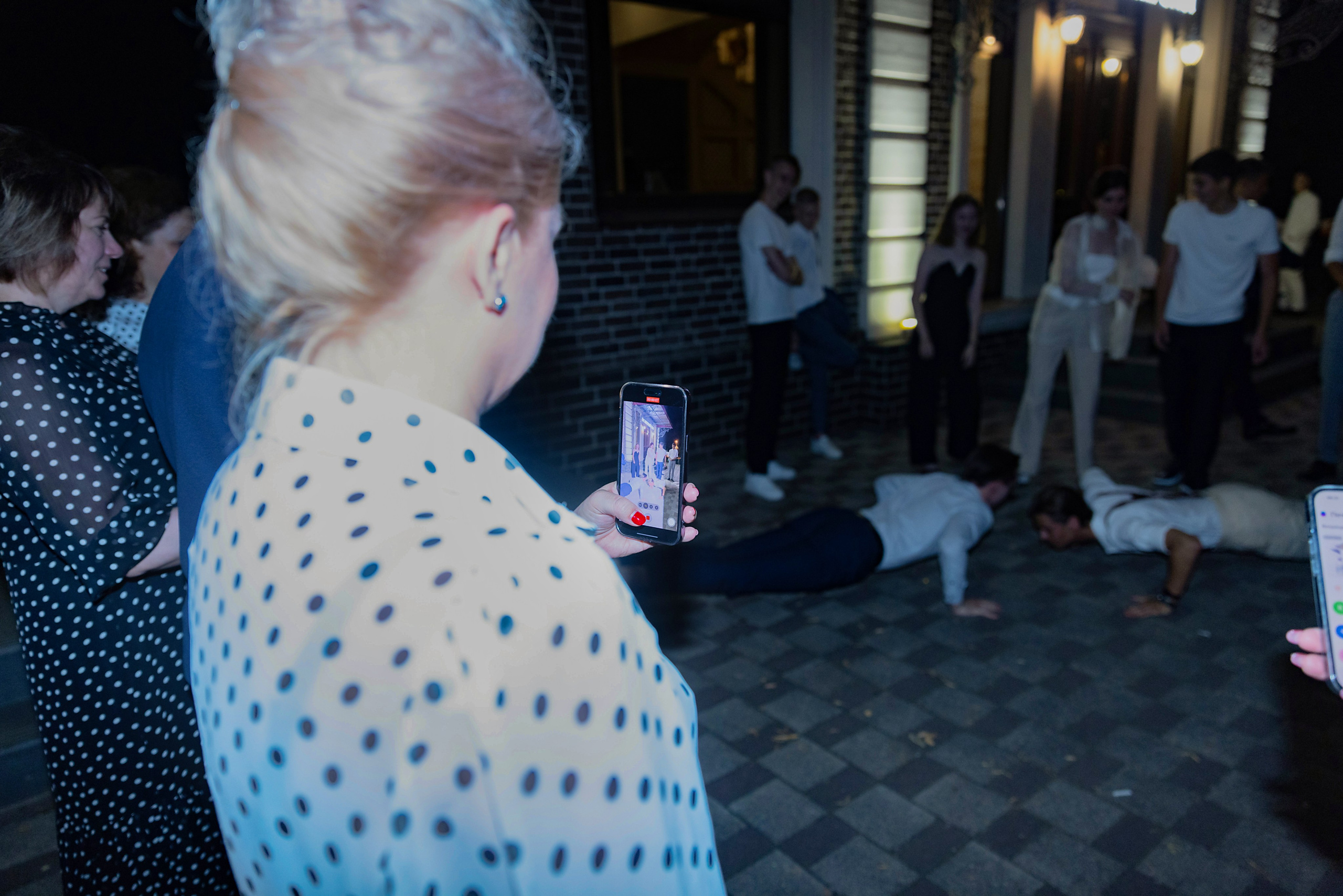 11 класс Гимназия 69. Фотограф и Видеограф в Краснодаре Юлия Солодченко