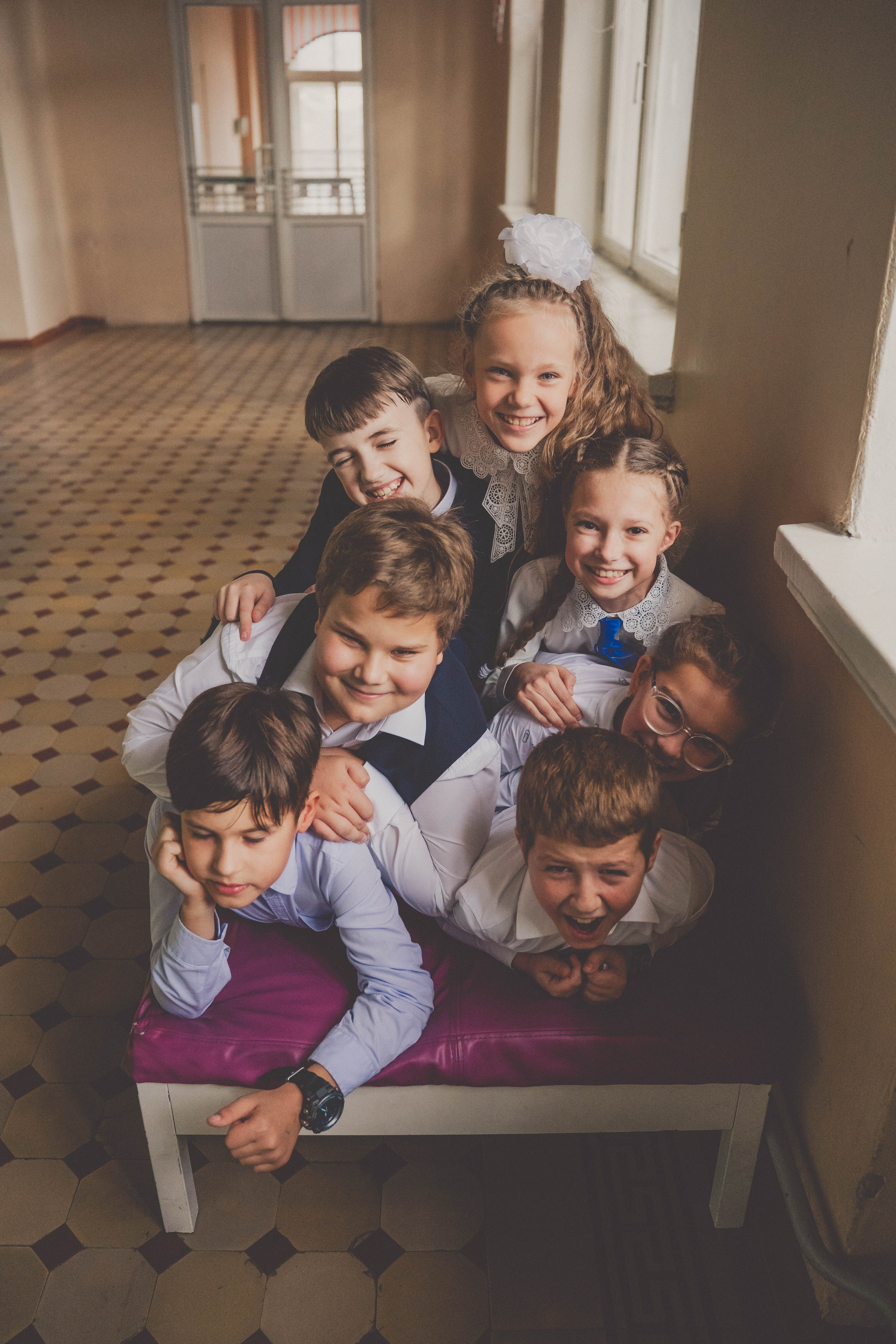 Классбук Гимназия 32 Иваново. Ирина Коновалова школьный фотограф. Выпускные альбомы Ярославль