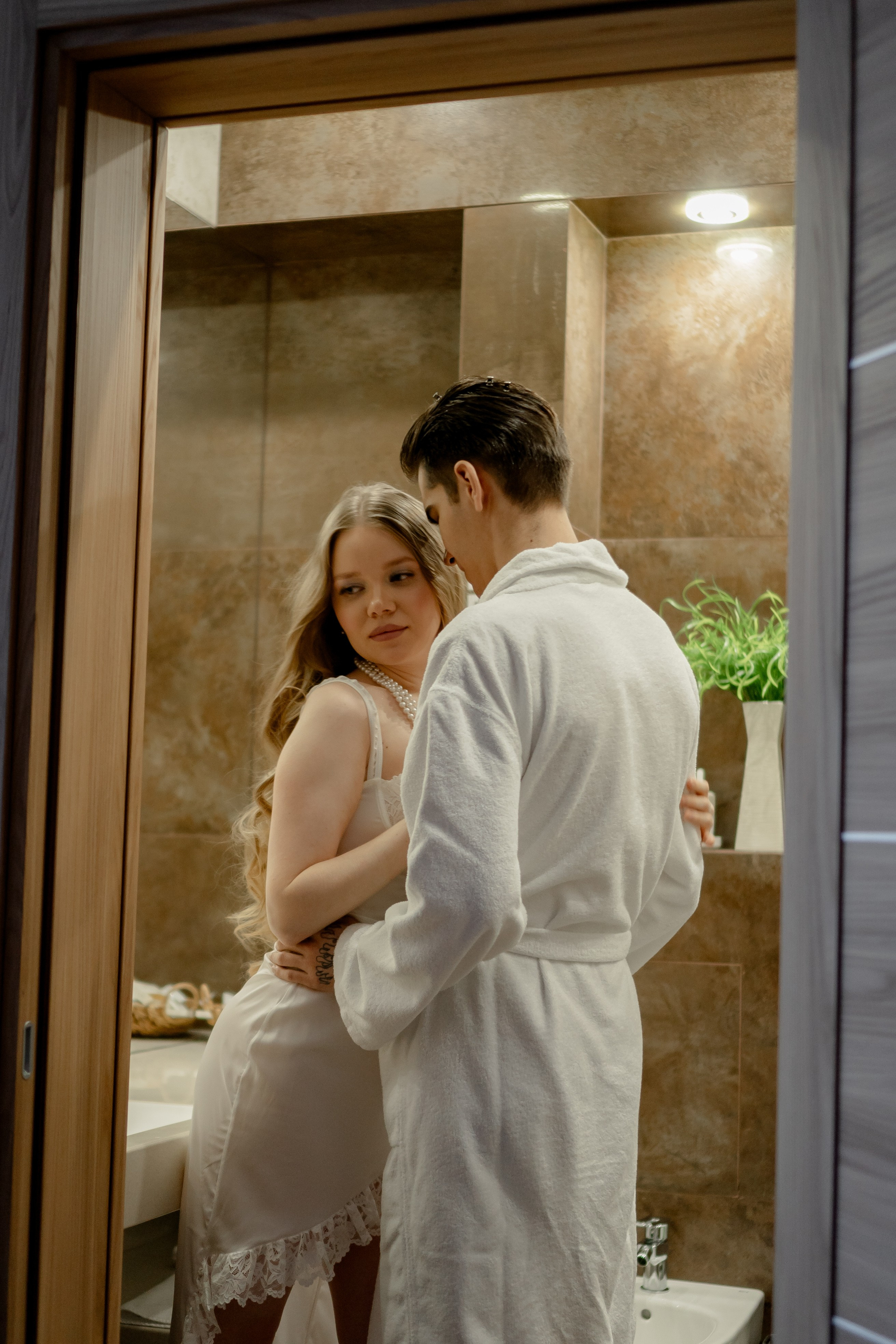 СБОРЫ ПЕРЕД СВАДЕБНЫМ ДНЕМ (СНЯТО В СИБИРЕ В НИЖНЕВАРТОВСКЕ). Профессиональный фотограф, Санкт-Петербург — Виктория Богомолова