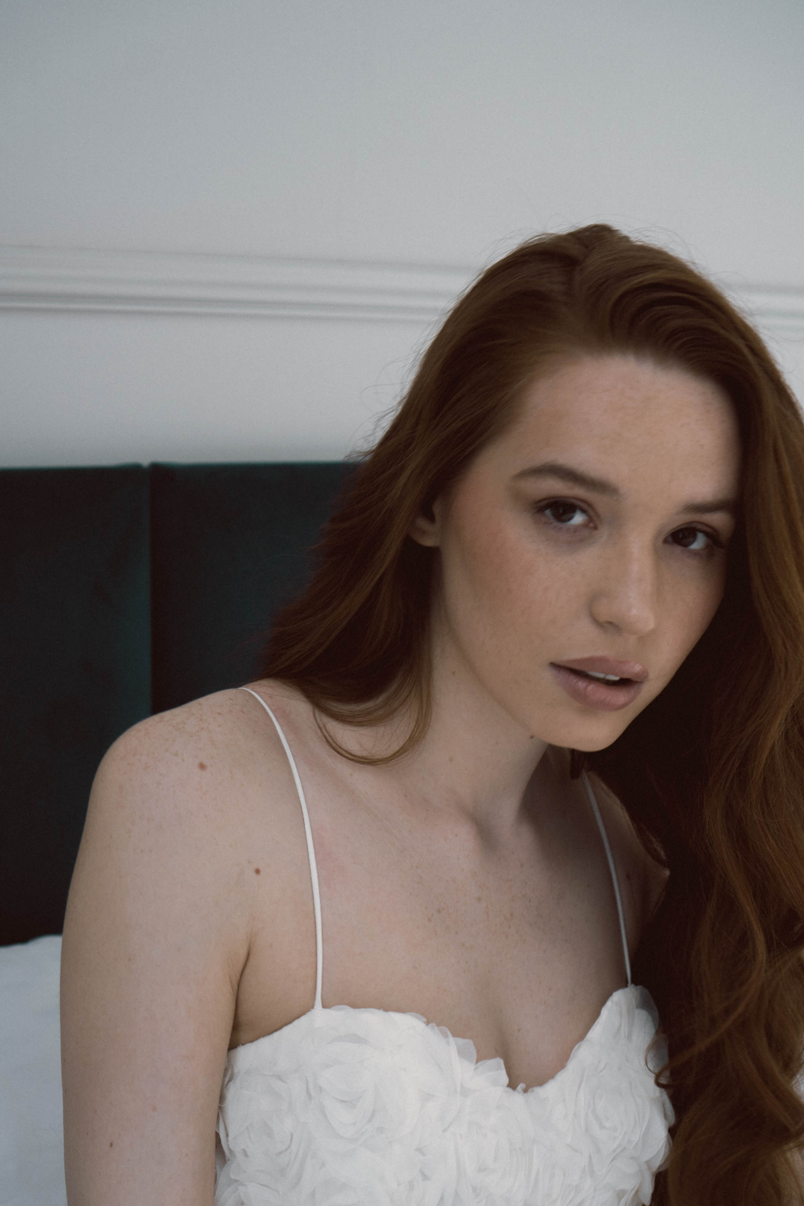 СВАДЕБНАЯ СЬЕМКА В ОТЕЛЕ. СБОРЫ ЖЕНИХА И НЕВЕСТЫ И ТАКЖЕ ТОР И ПОДГОТОВКА К ПРОГУЛКЕ. Профессиональный фотограф, Санкт-Петербург — Виктория Богомолова