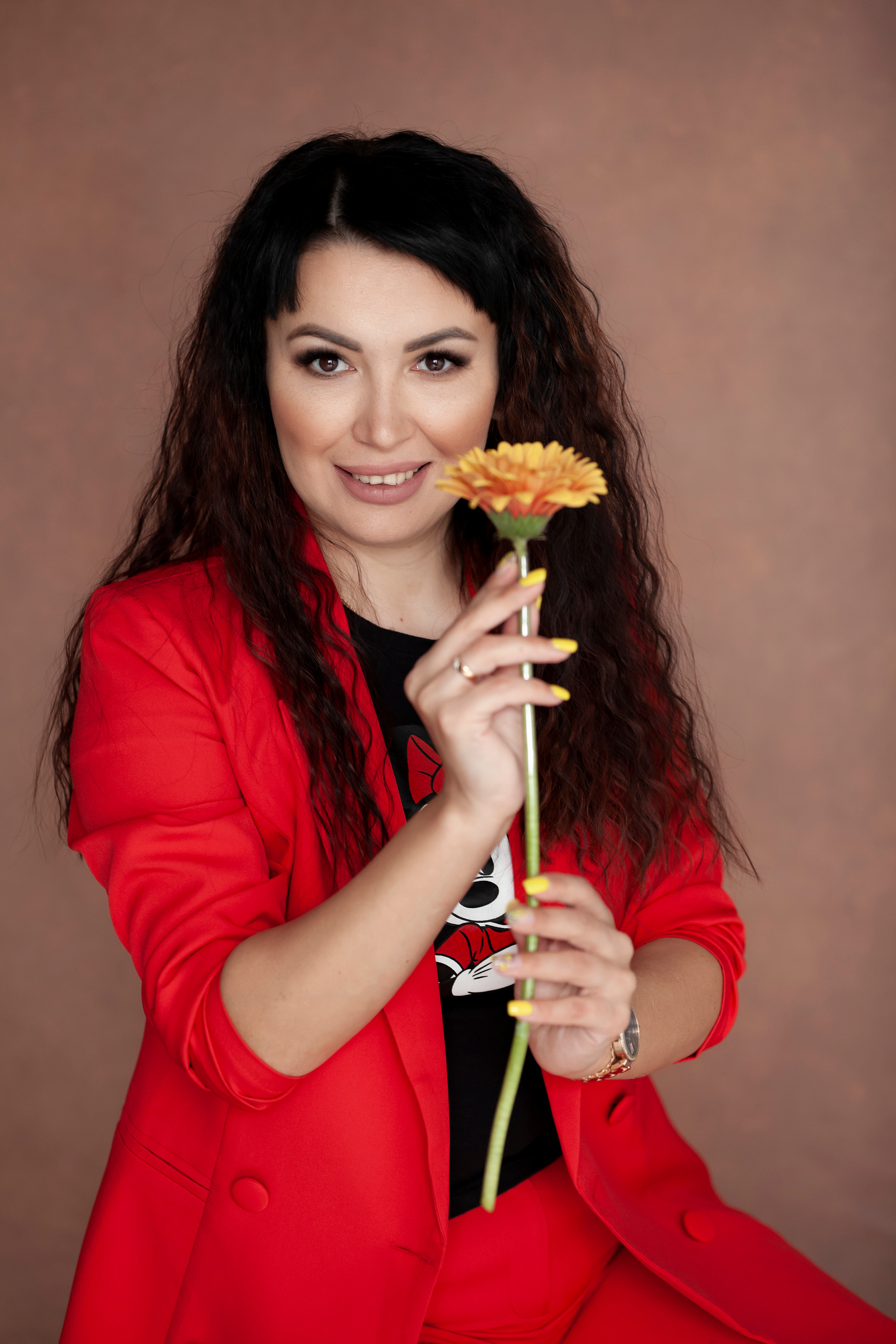 Девушки и цветы. Фотограф в Екатеринбурге Ирина Киприянова