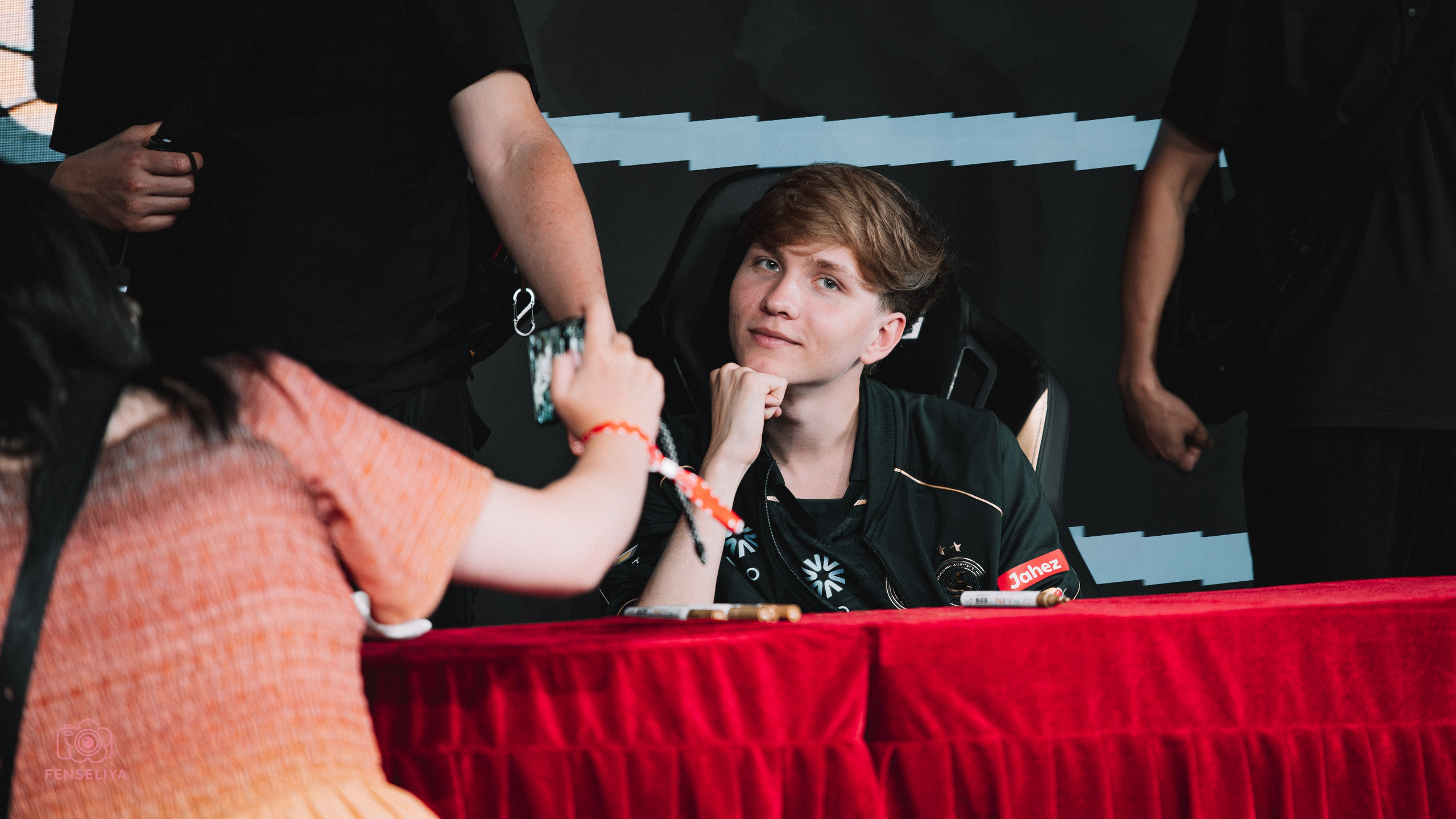 ESPORTS. Photographer Viktoriia “FENSELIYA”
