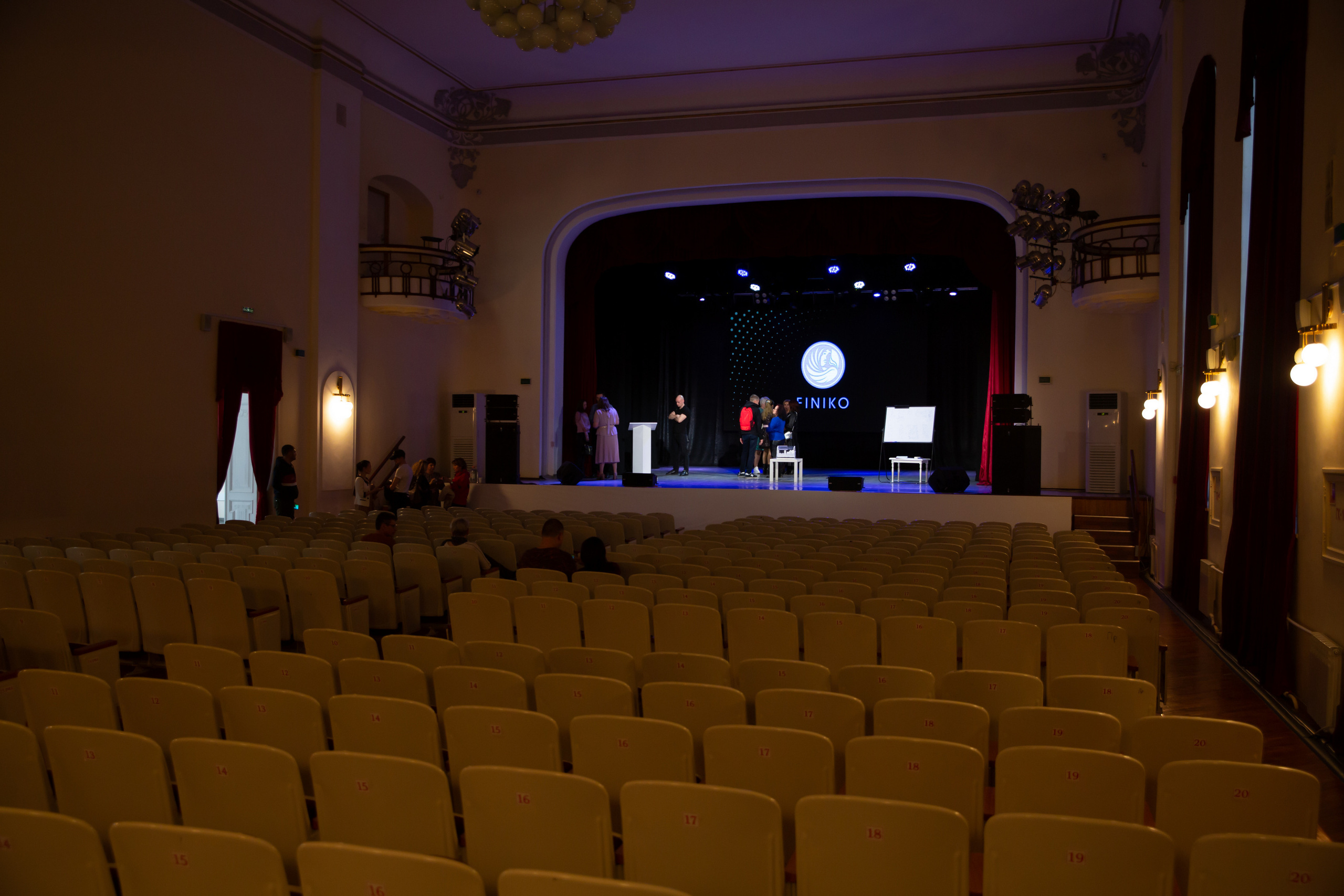 Finiko. Фотограф во Владивостоке Максим Цой