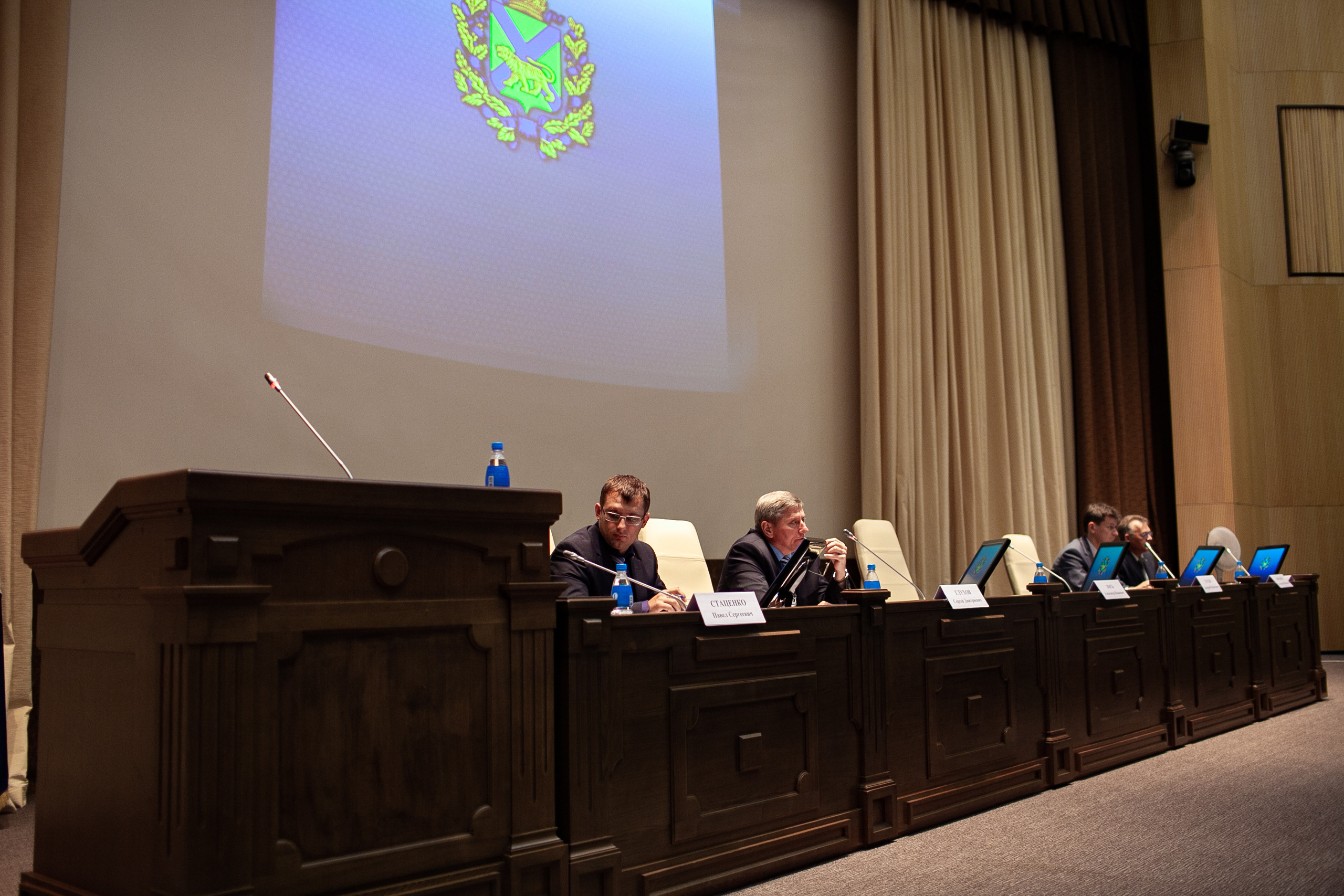 Administration Forum. Фотограф во Владивостоке Максим Цой