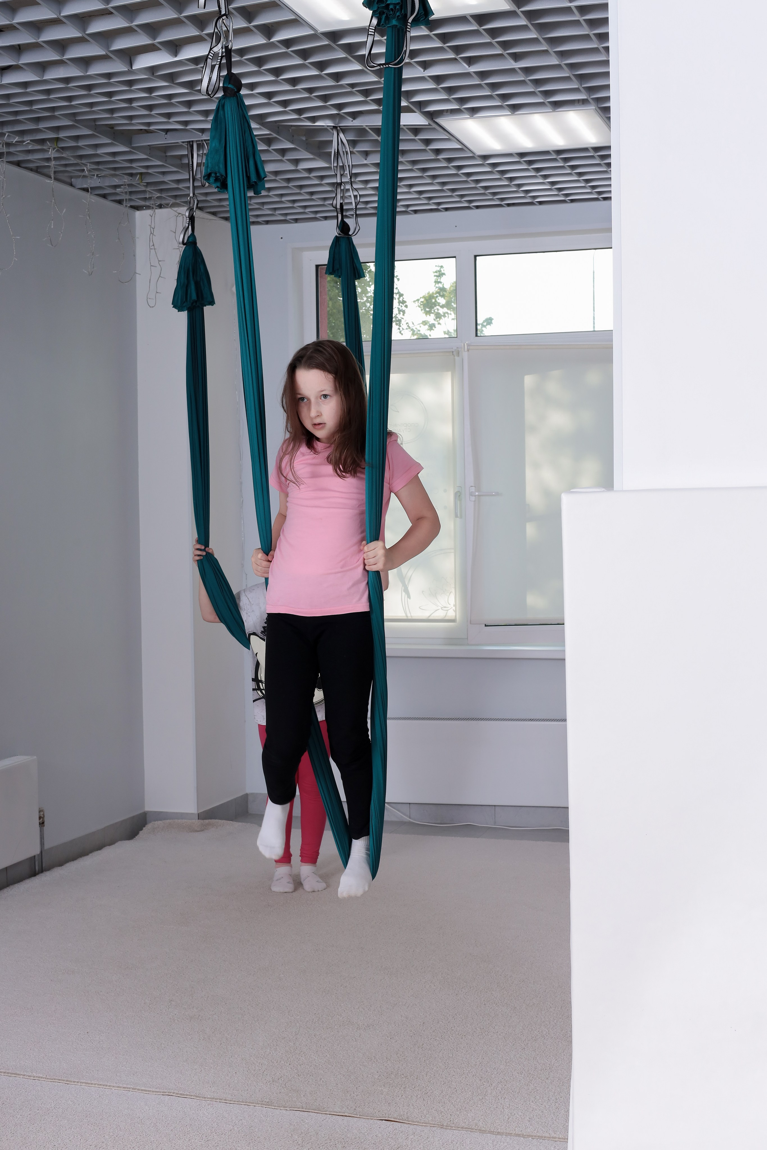 Детская аэройога. Фотограф Надршина Лилия