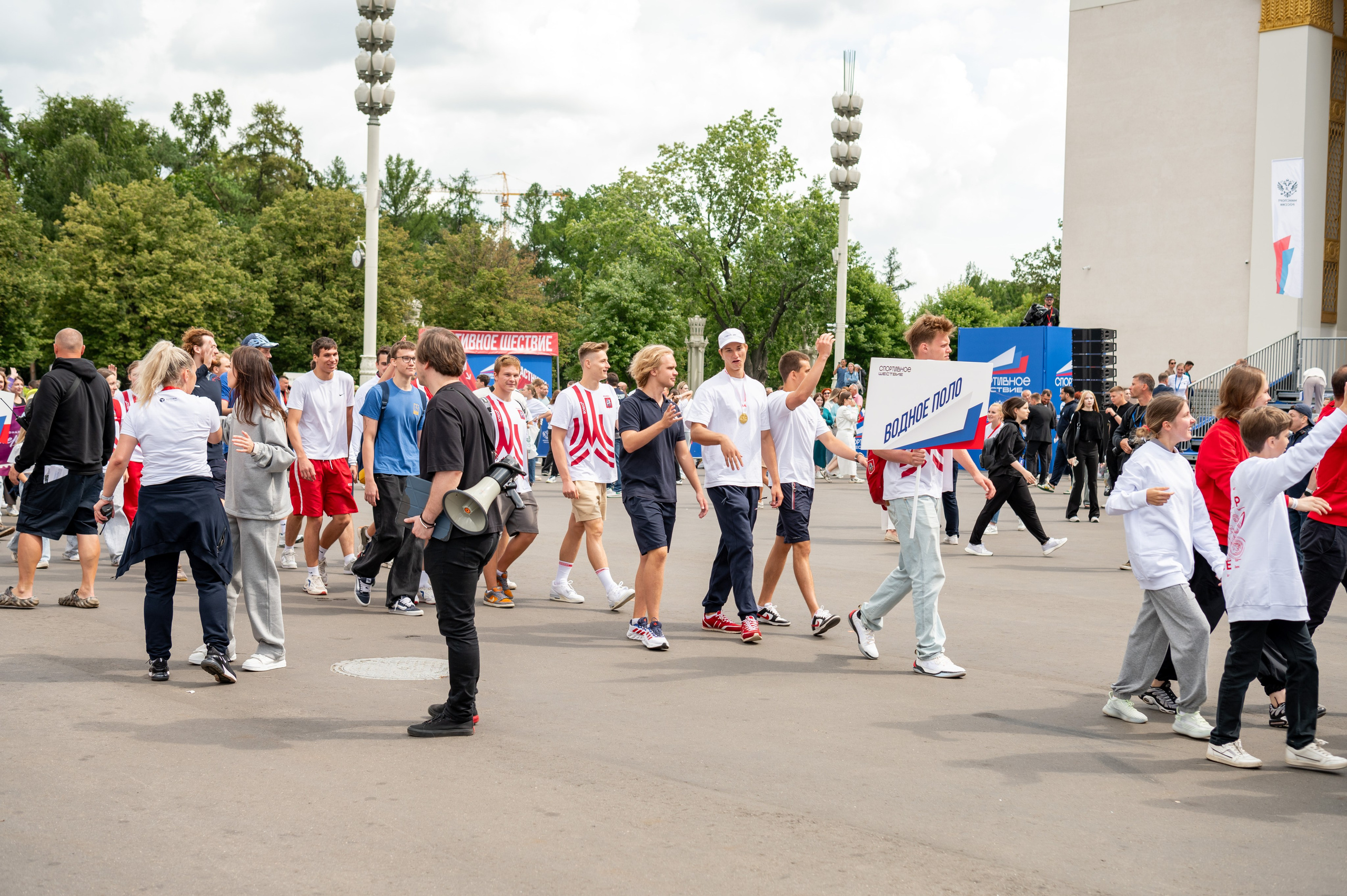 Спортивное шествие посвященное Дню физкультурника!. Детский и семейный фотограф г. Москва Оксана Катаджи