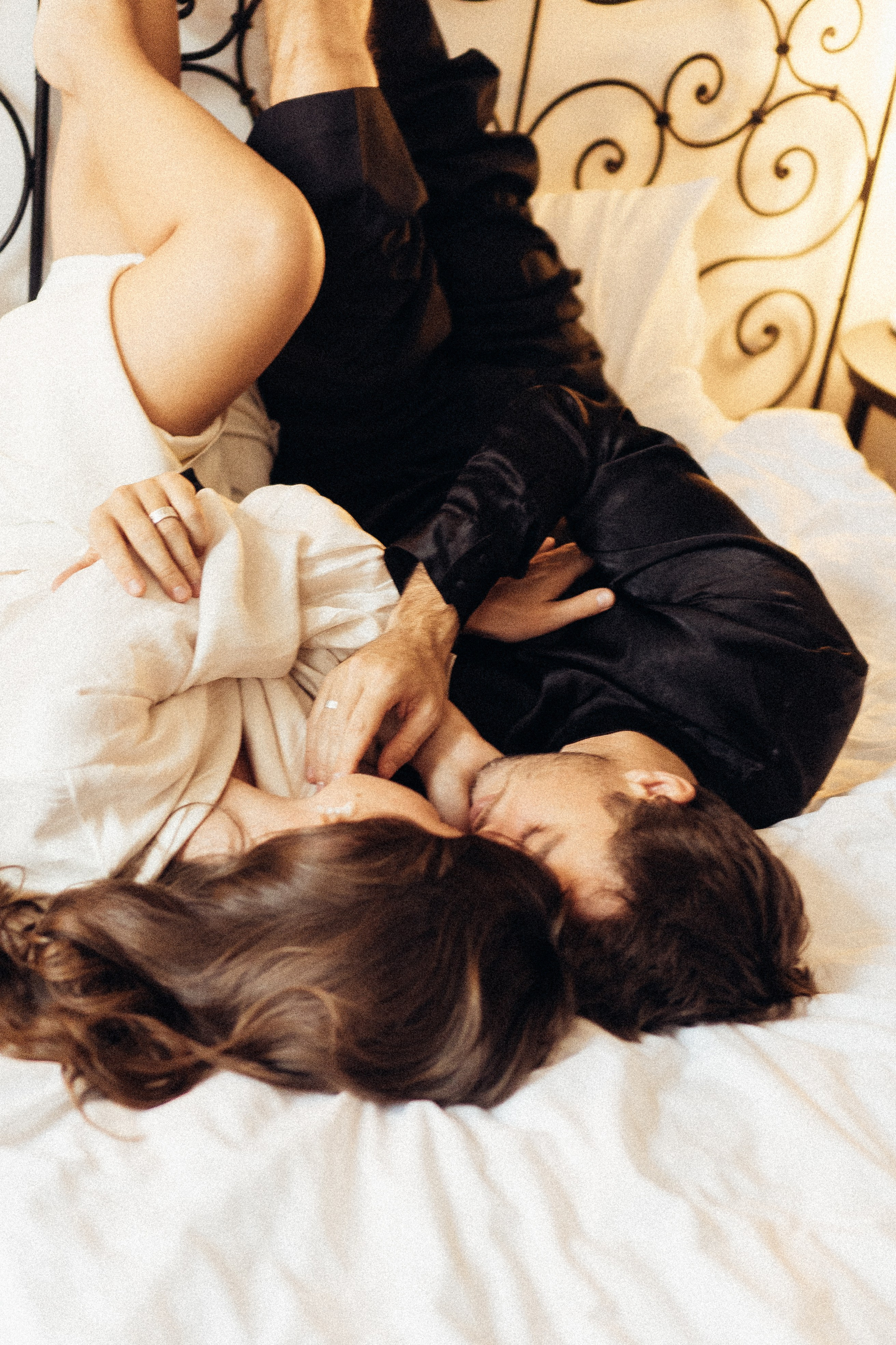 УТРО ЖЕНИХА И НЕВЕСТЫ В ПИТЕРСКОЙ КВАРТИРЕ И СЬЕМКА С СВАДЕБНЫХ ОБРАЗАХ. Профессиональный фотограф, Санкт-Петербург — Виктория Богомолова