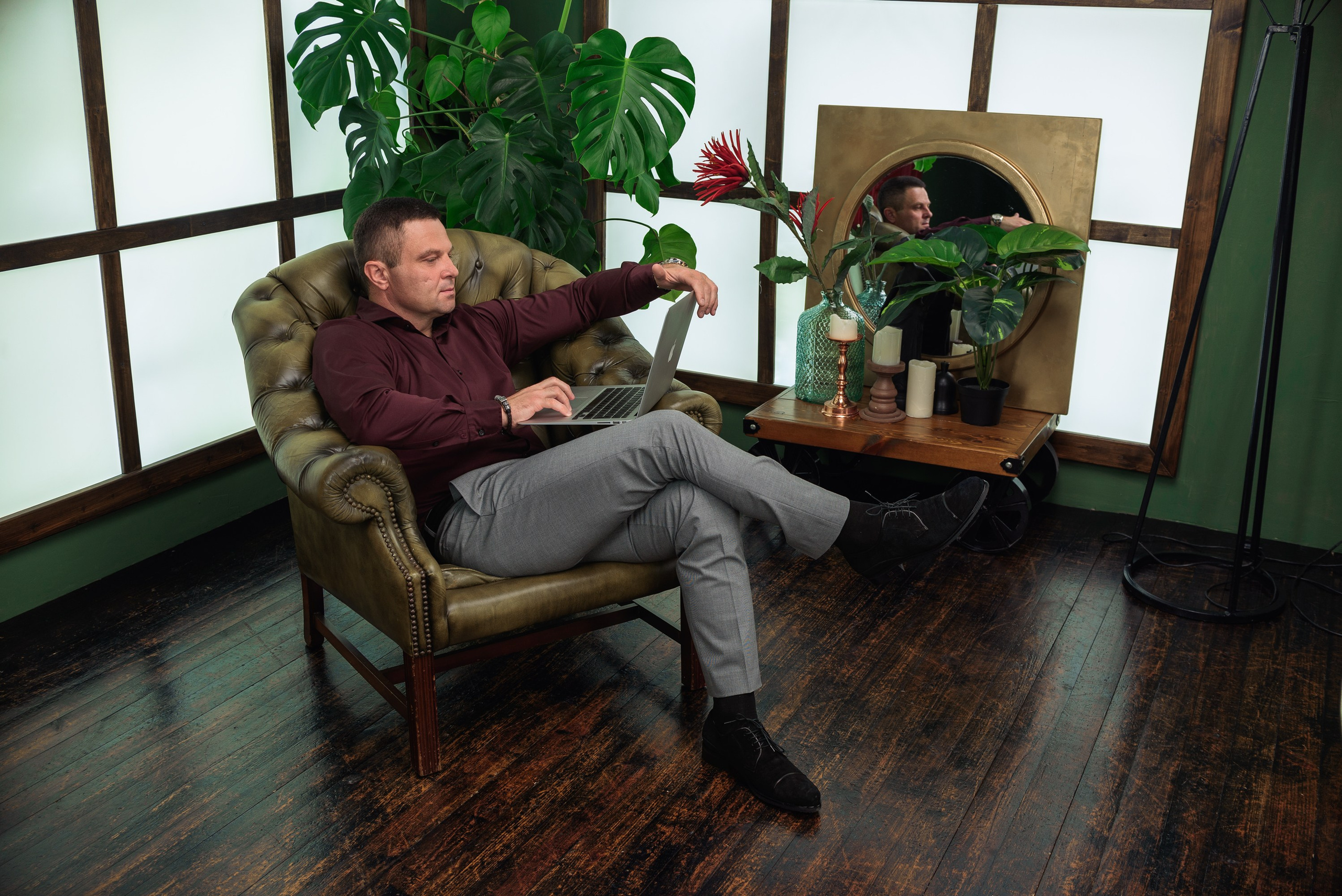 Фотосессия мужчины. Компания и фотошкола по созданию контента в Москве