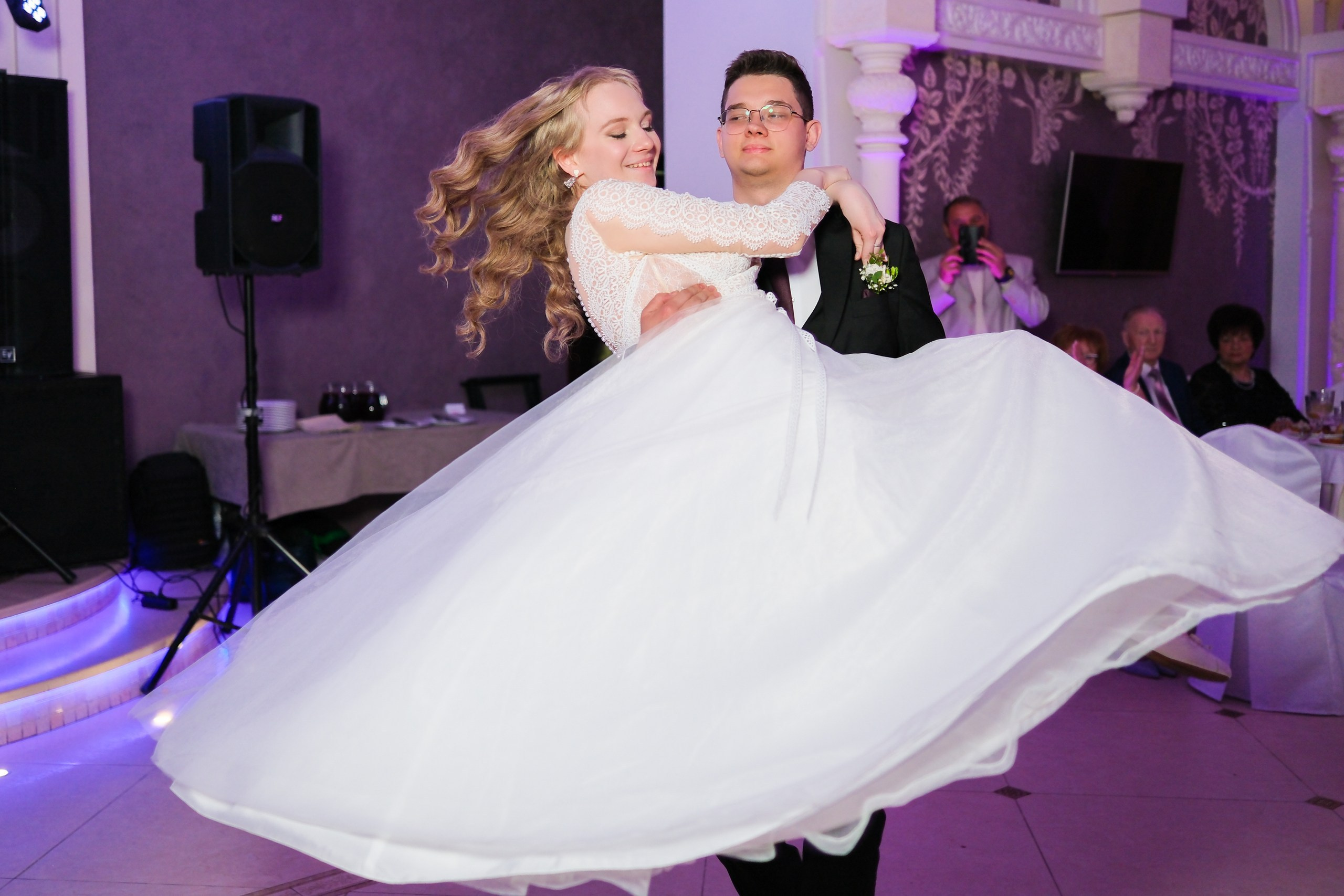 первый танец на банкете