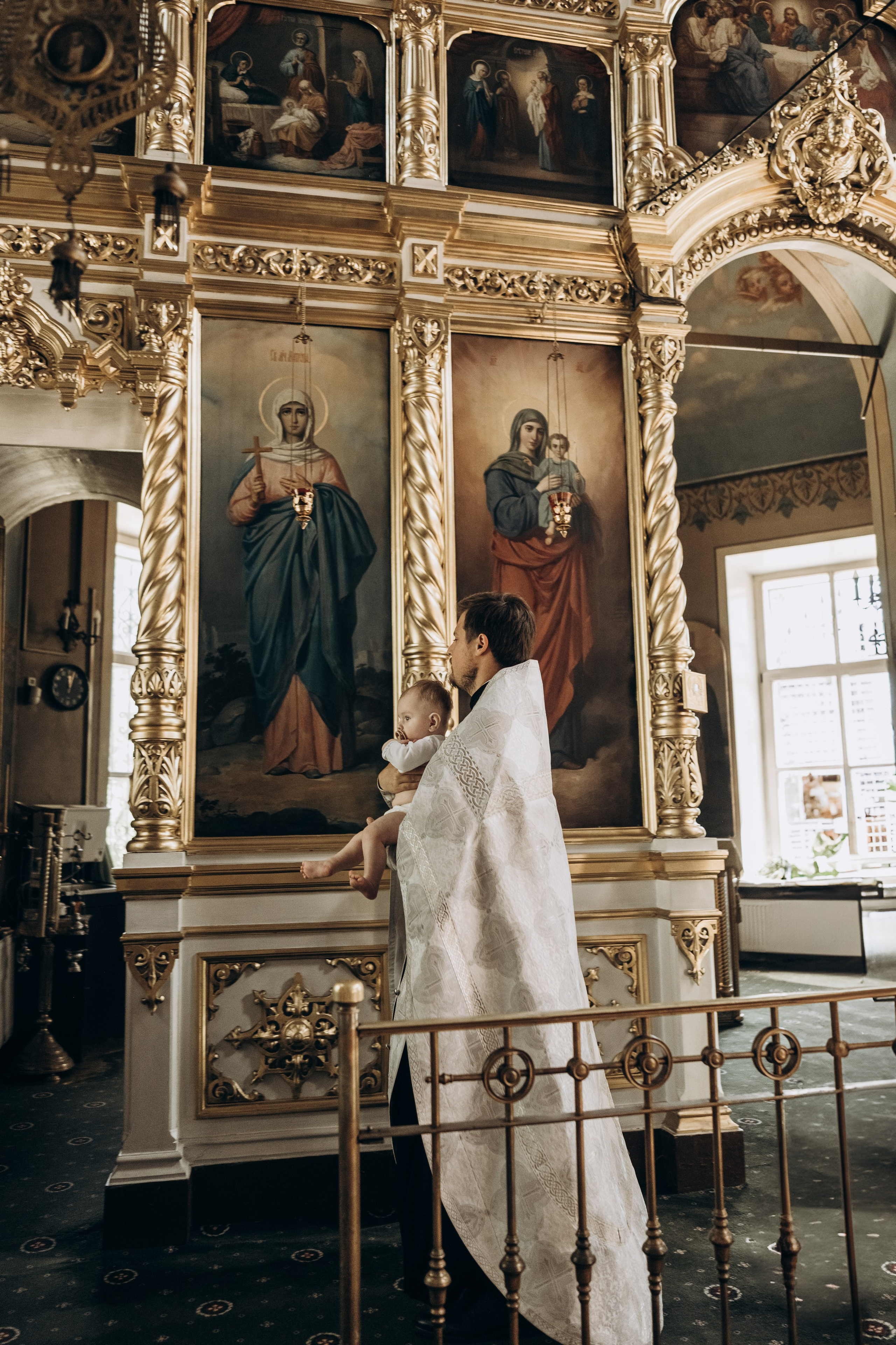 Крещение в Храме Нерукотворного образа Христа Спасителя. Фотограф Светлана Мерзлякова
