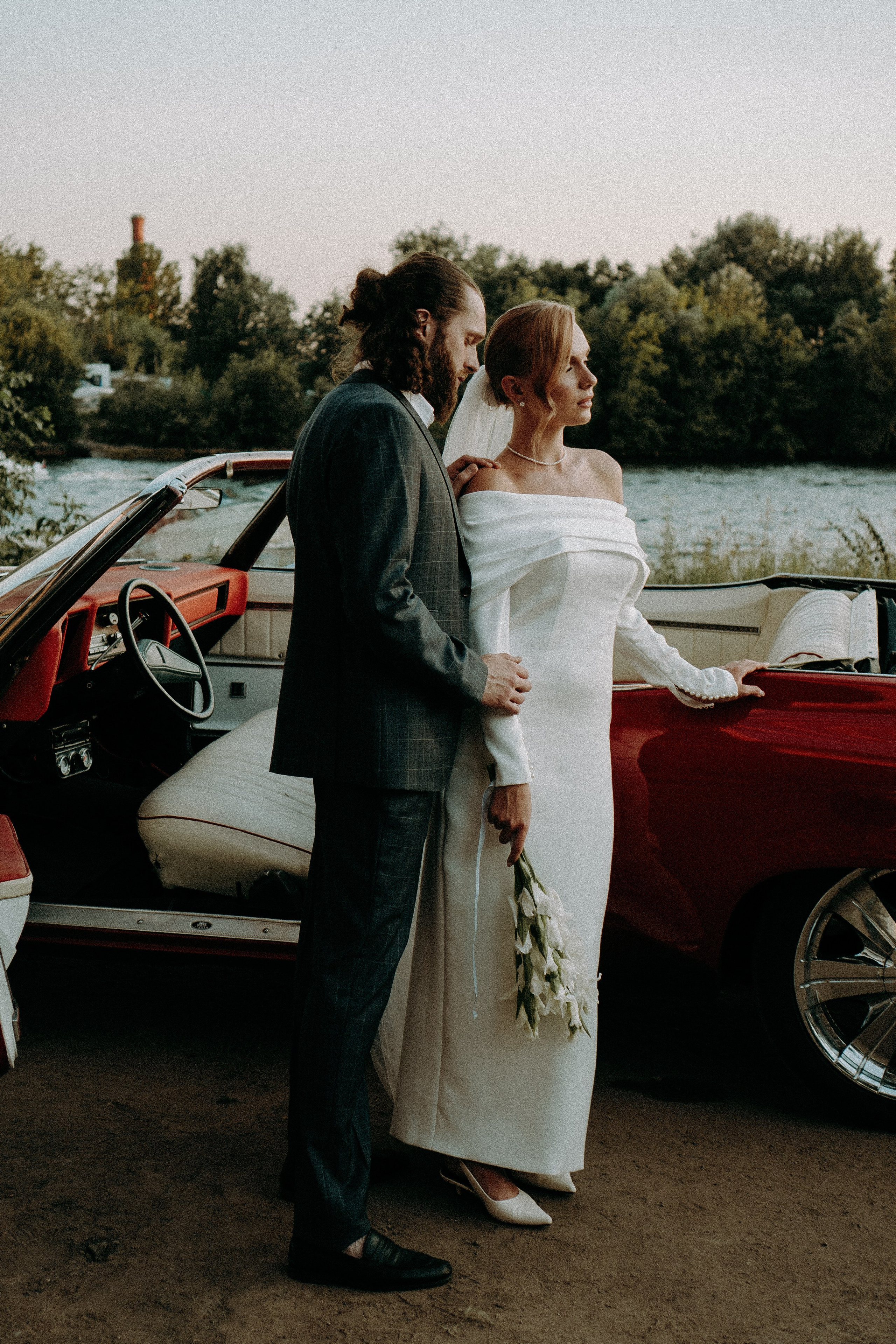 СВАДЕБНАЯ СЬЕМКА ВОЗЛЕ МСОТА БЕТАНКУРА НА КАБРИОЛЕТЕ. Профессиональный фотограф, Санкт-Петербург — Виктория Богомолова