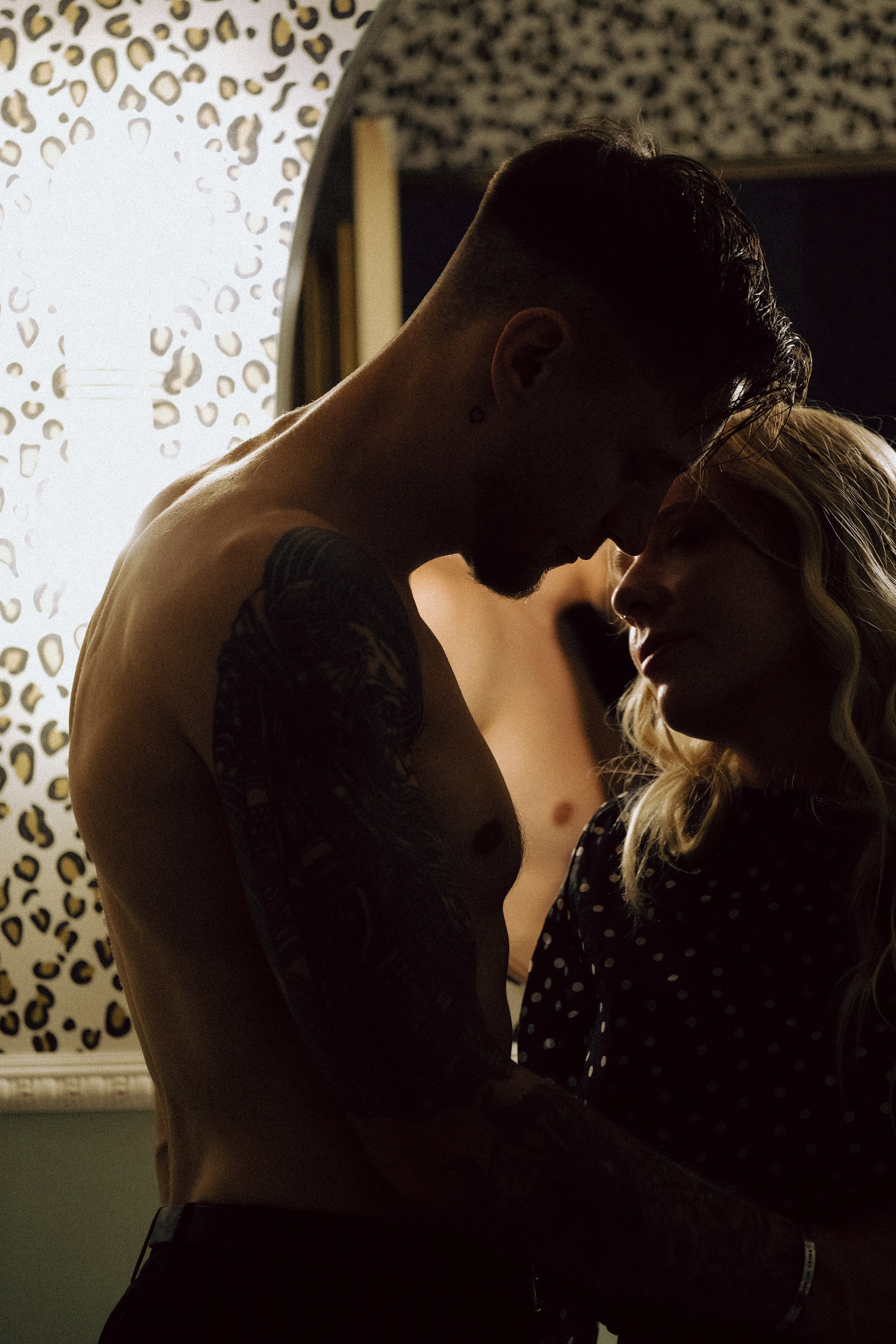 СВАДЕБНАЯ СЬЕМКА С КАБРИОЛЕТОМ В САНТК-ПЕТЕРБУРГЕ НА ПЕТРОГРАДКЕ В ОТЕЛЕ ПАНОРАМИКА. Профессиональный фотограф, Санкт-Петербург — Виктория Богомолова