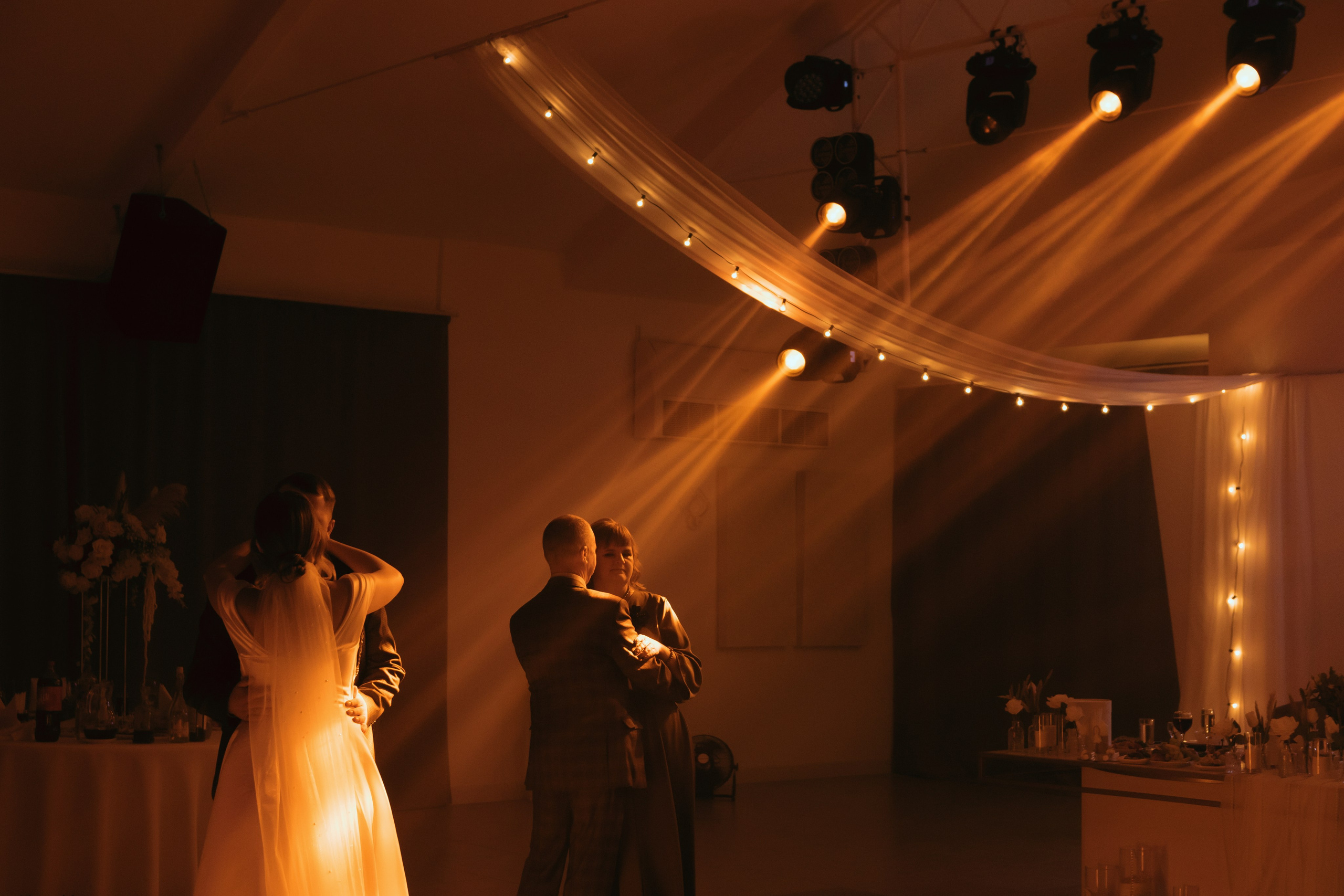 Анна и Ренат. Портретный и свадебный фотограф Айгюн в городе Йошкар-Ола