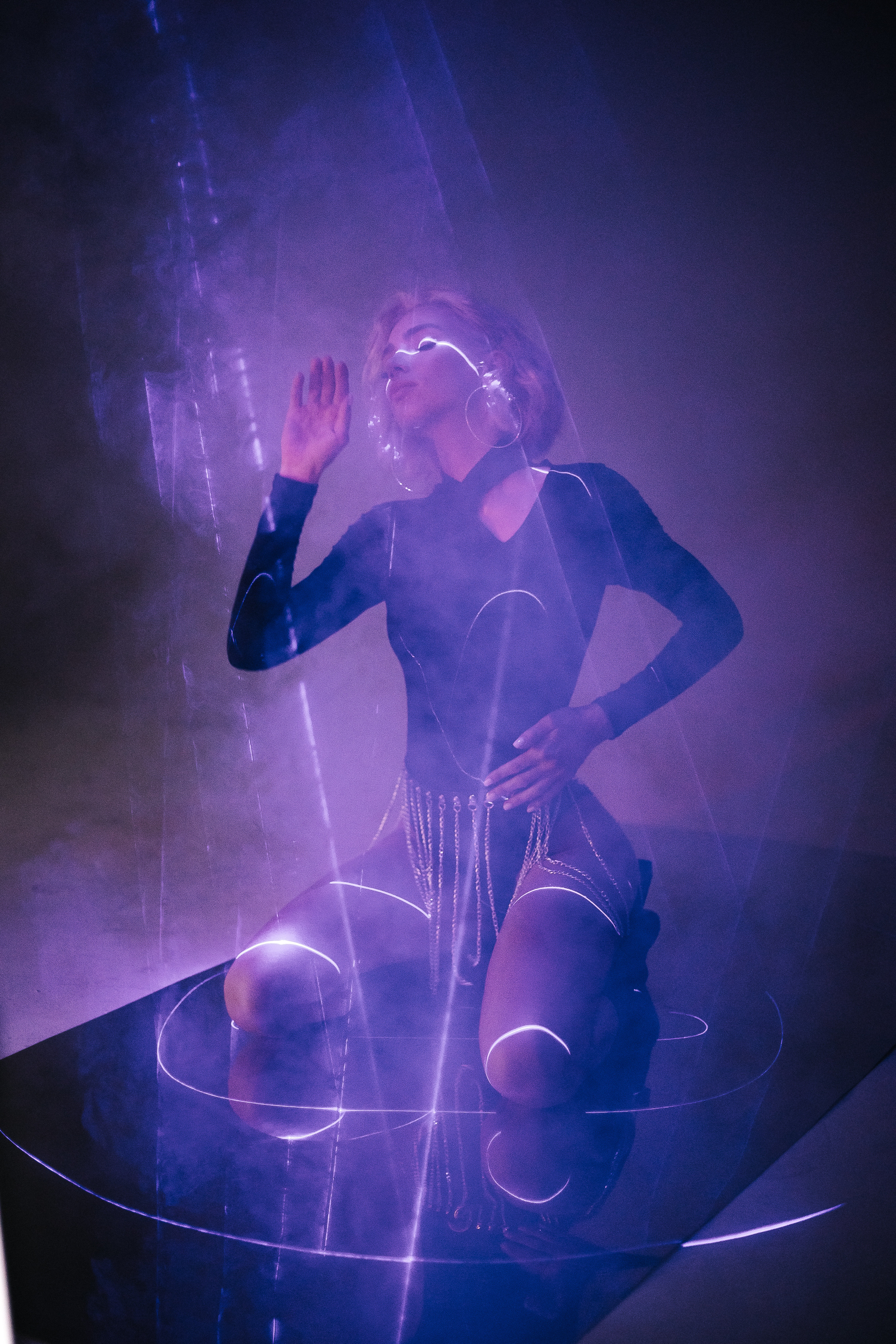 Съемка с лазерами. Фотограф Наталия Федосова, г. Москва. TG и Instagram @nataliya_raw