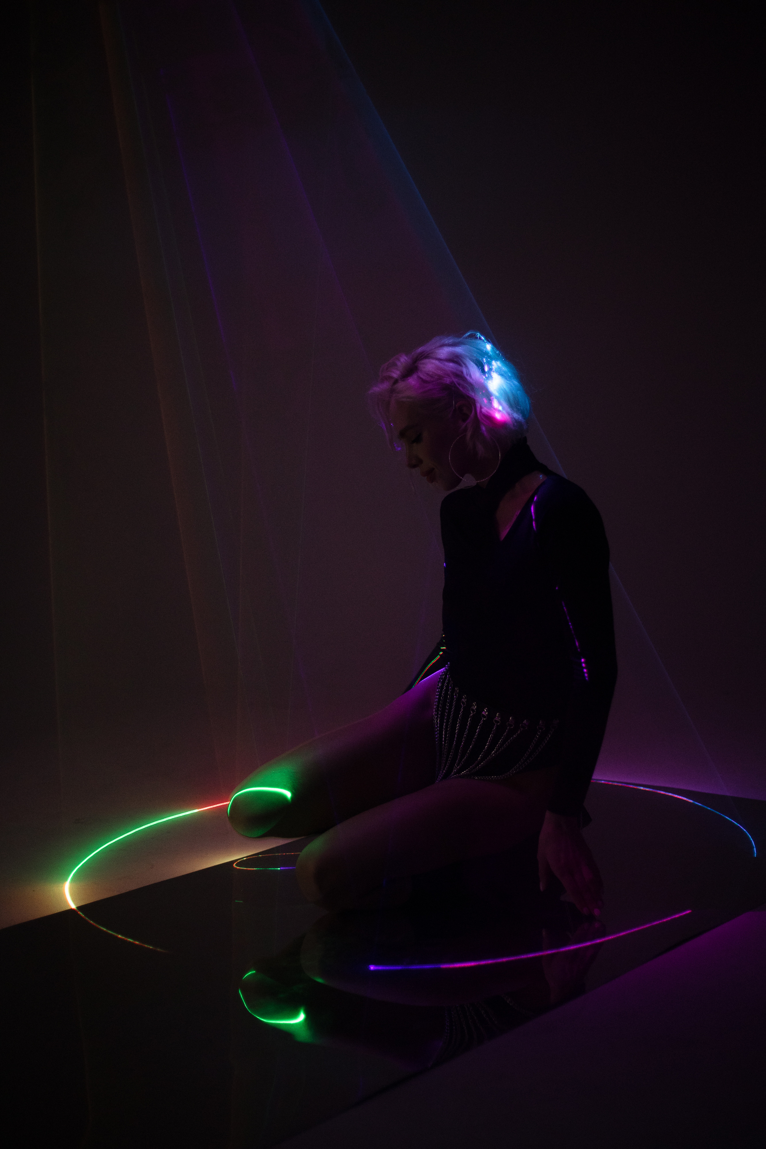 Съемка с лазерами. Фотограф Наталия Федосова, г. Москва. TG и Instagram @nataliya_raw
