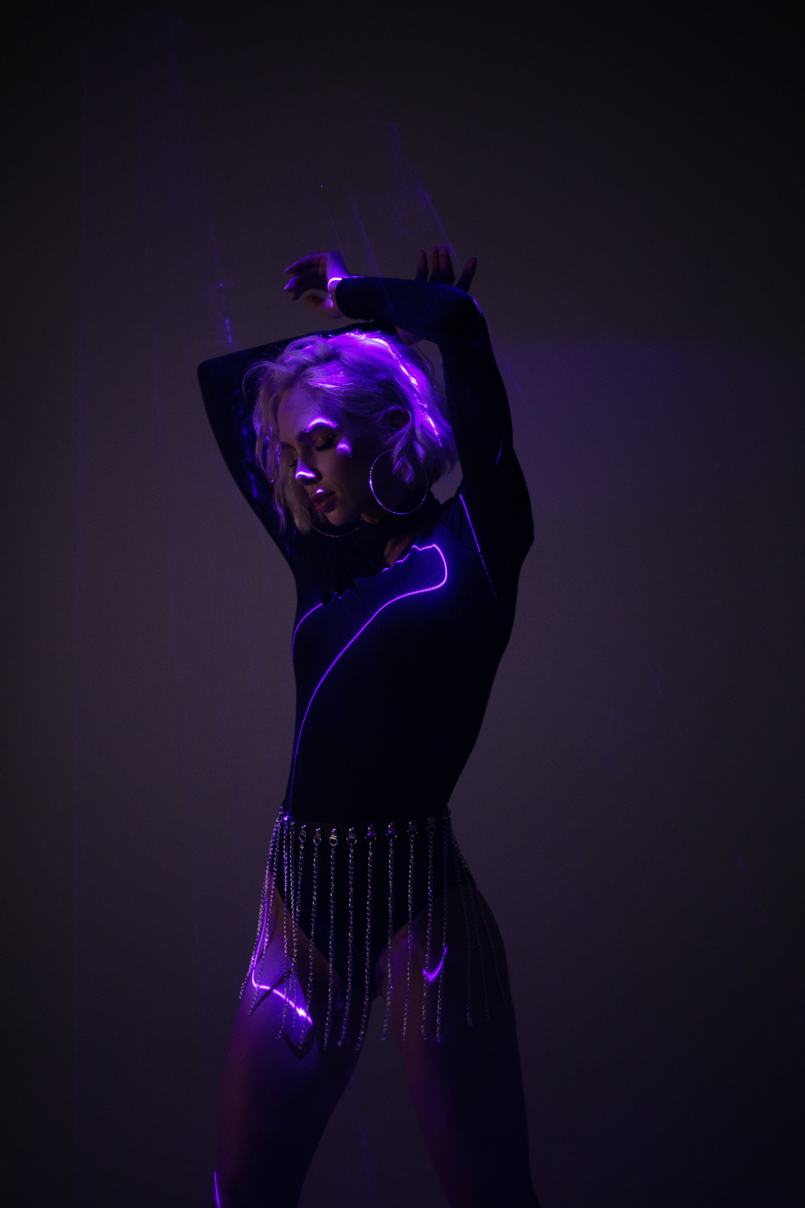 Съемка с лазерами. Фотограф Наталия Федосова, г. Москва. TG и Instagram @nataliya_raw