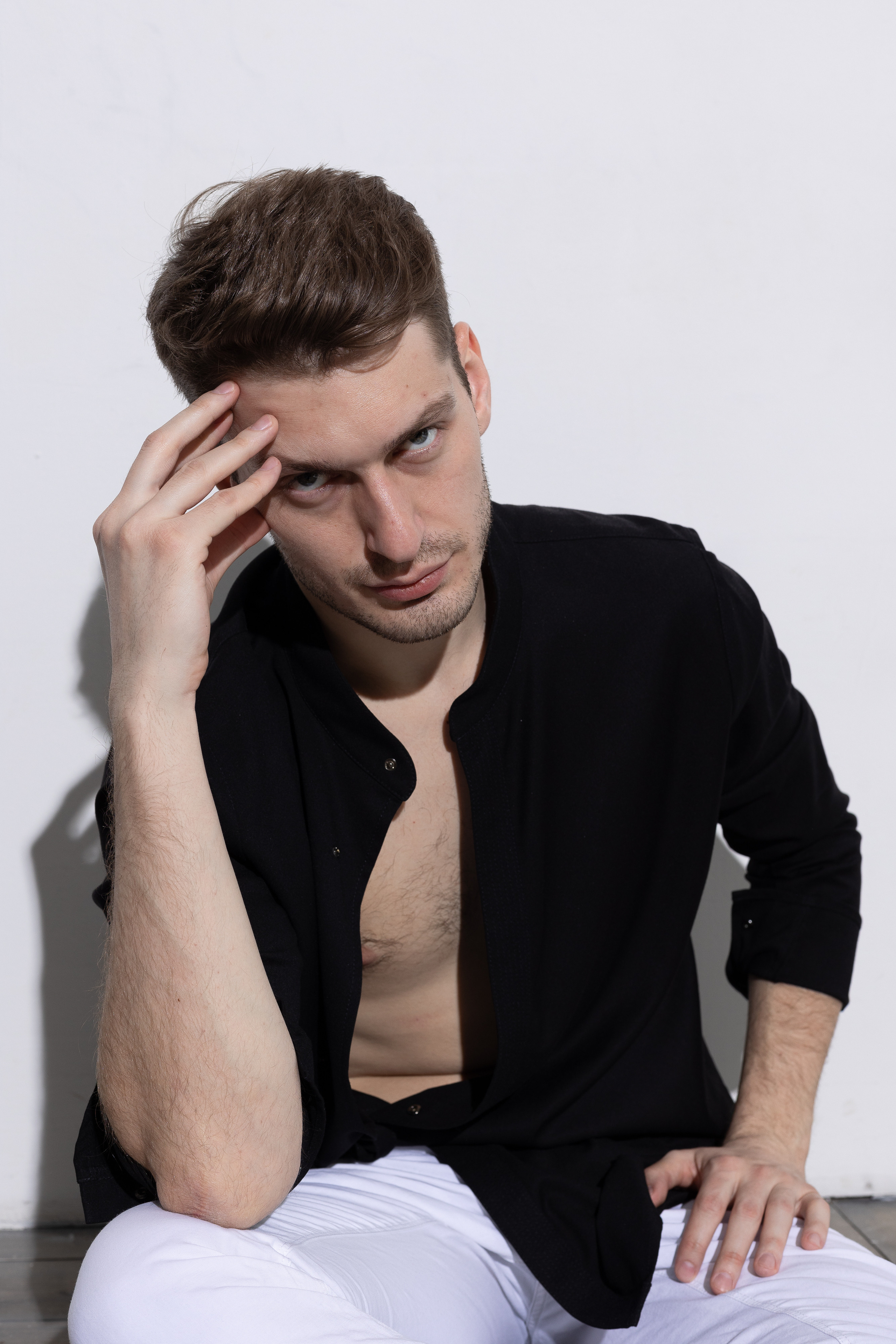 Борис Бороздин, съемка в студии. Фотограф Наталия Федосова, г. Москва. TG и Instagram @nataliya_raw