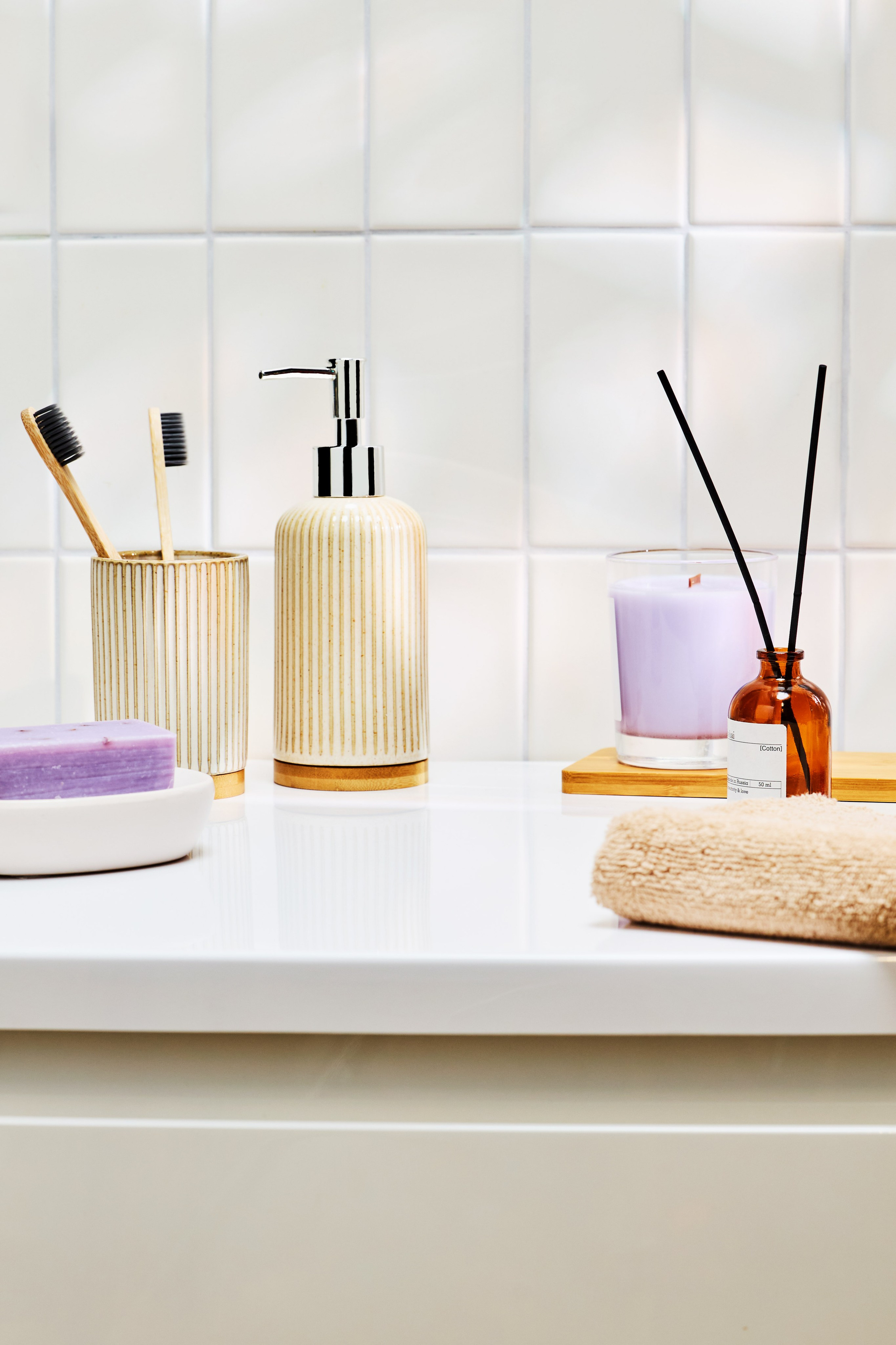 Beauty shoot съемка бьюти косметики и модельные съемки. Предметный и портретный фотограф из Москвы Лосевский Александр