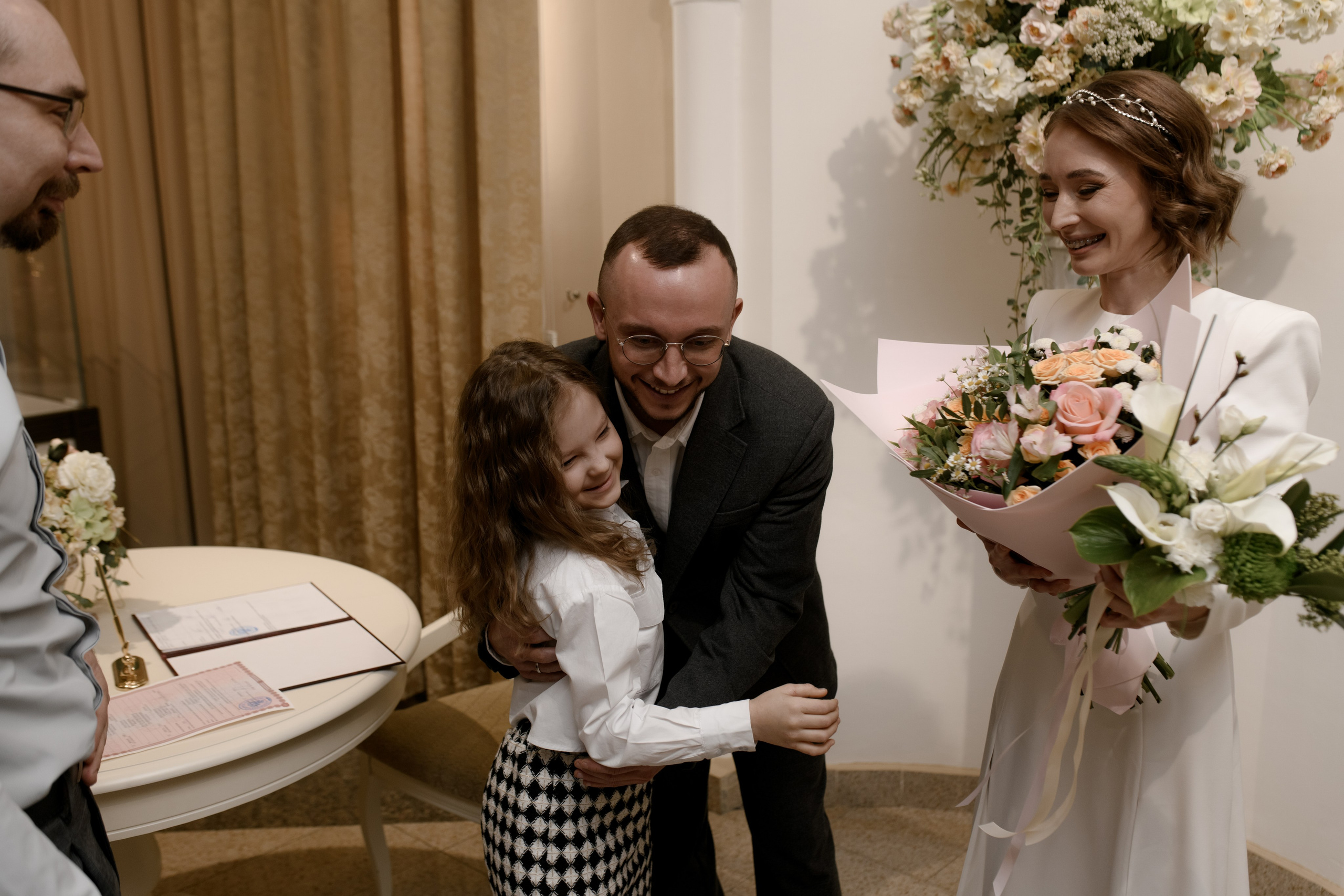Регистрация Анастасии и Никиты — Краеведческий музей. Свадебный фотограф Екатеринбург/Челябинск — Любовь Волохова