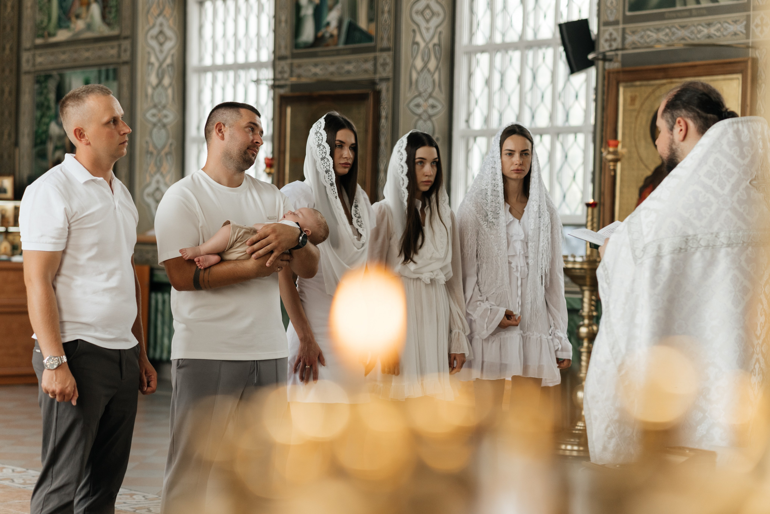 Таинство крещения Артёма. Фотограф Елена Кучук