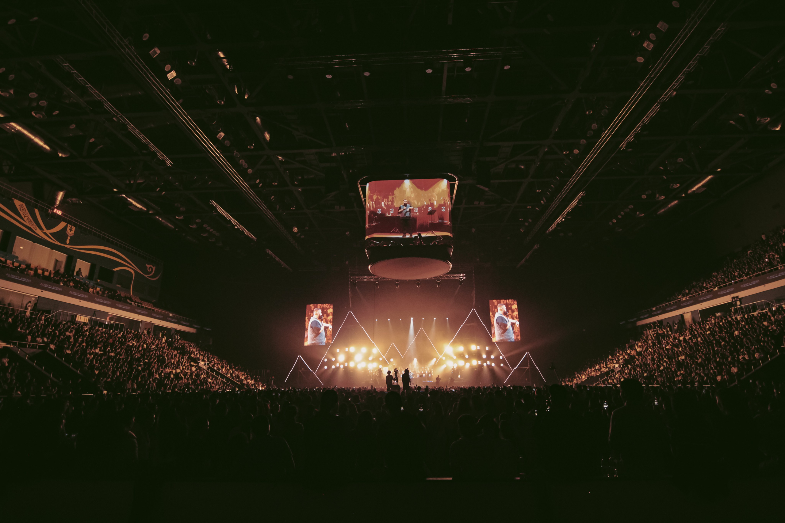 Jah Khalib в Алматы. Batr Kanatkali