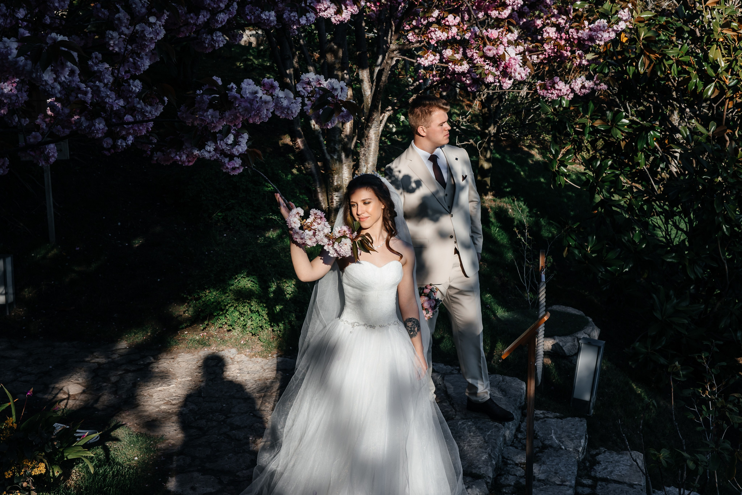 Сакура в Японском саду. Анонс свадьбы для Никиты и Марины. Свадебный фотограф в Крыму и Севастополе Ольга Баскакова