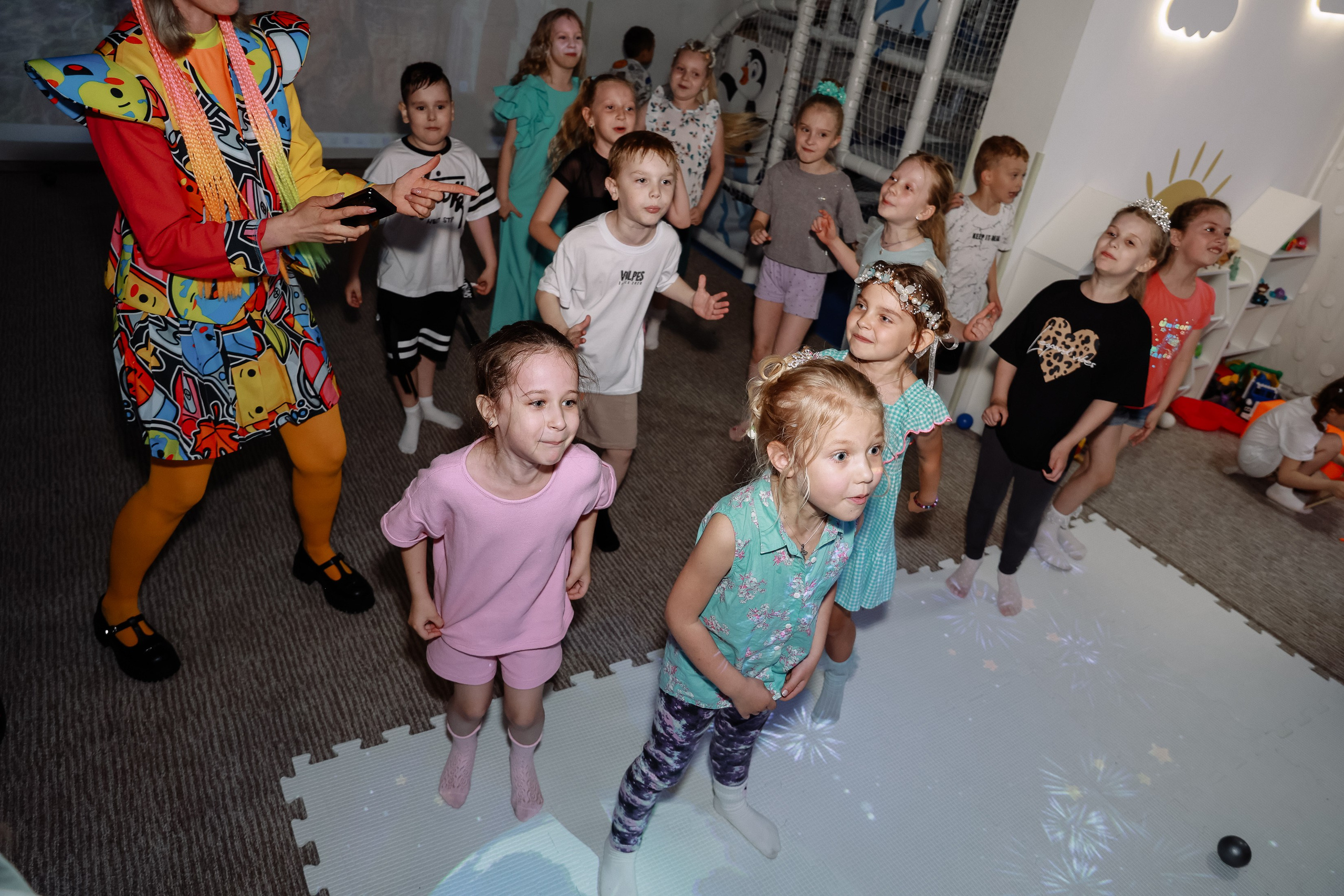Лофт Пингви дет сад выпуской. Фотограф Юлия Мальцева
