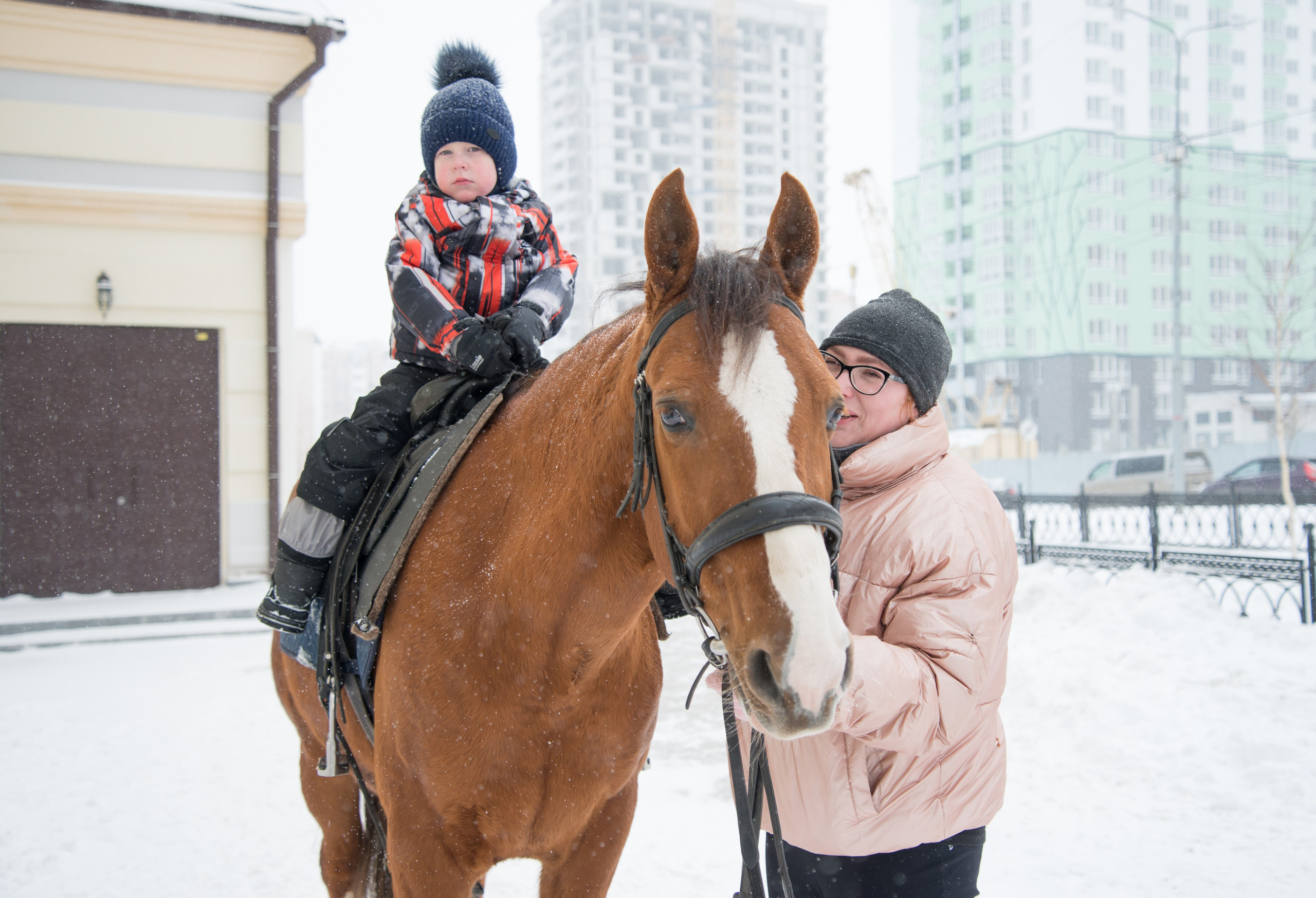 Масленица у Храма Спиридона. Конный фотограф в Саратове Юлия Иванова