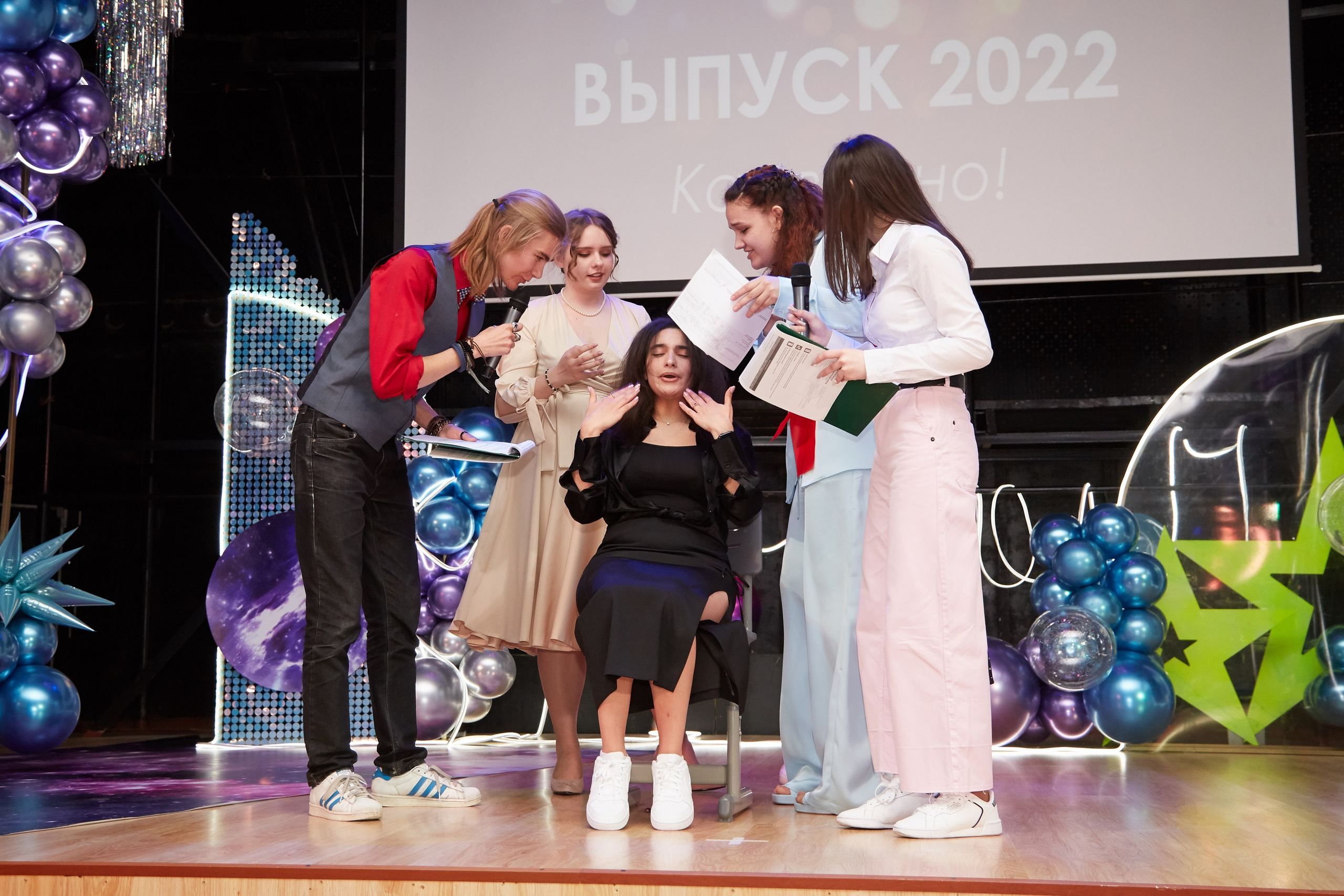 Последний звонок. Фотограф Савченко Люба. Москва