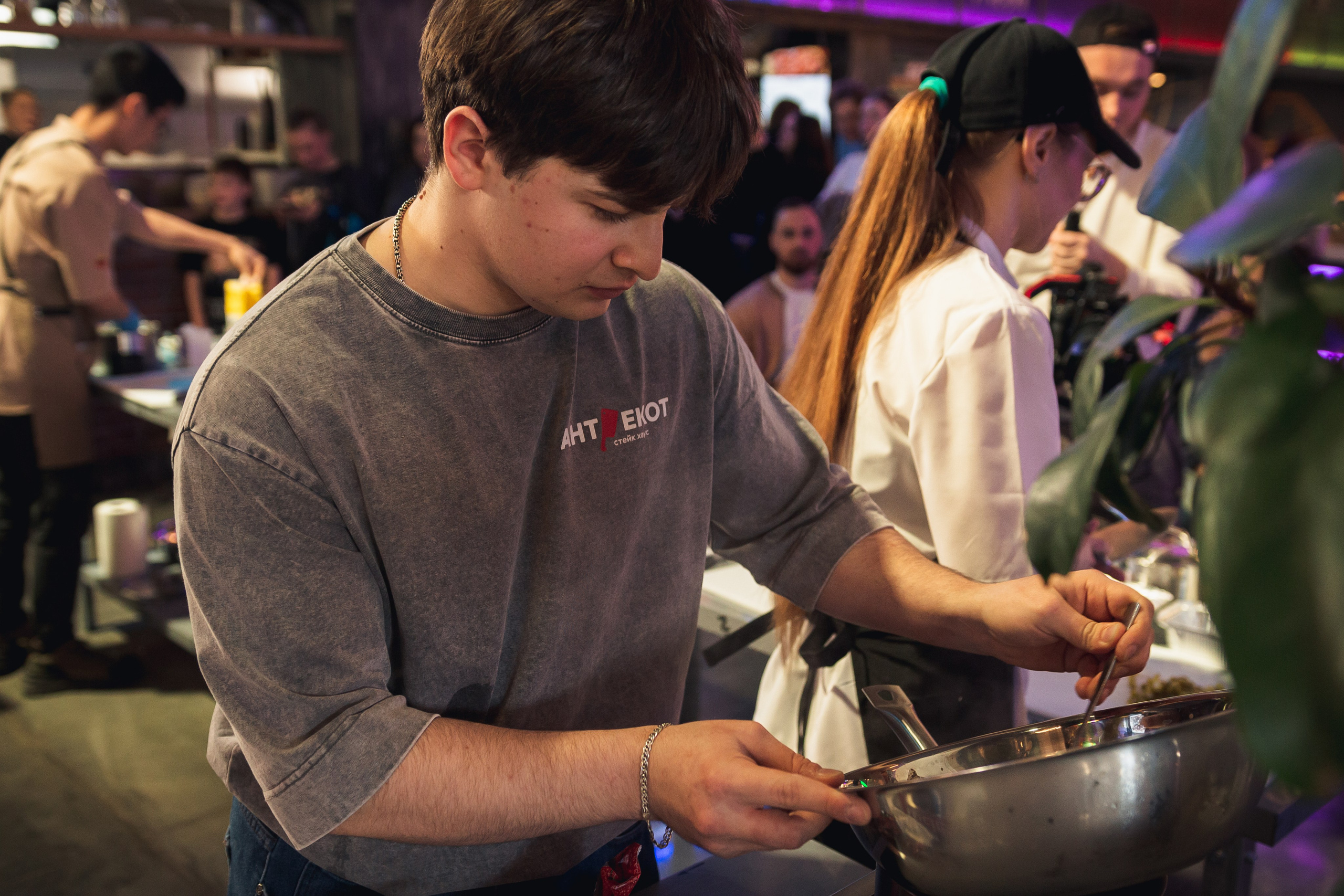 Гастрономический поединок «Жаркая дуэль». Фотограф Томск. Владимир Катышев