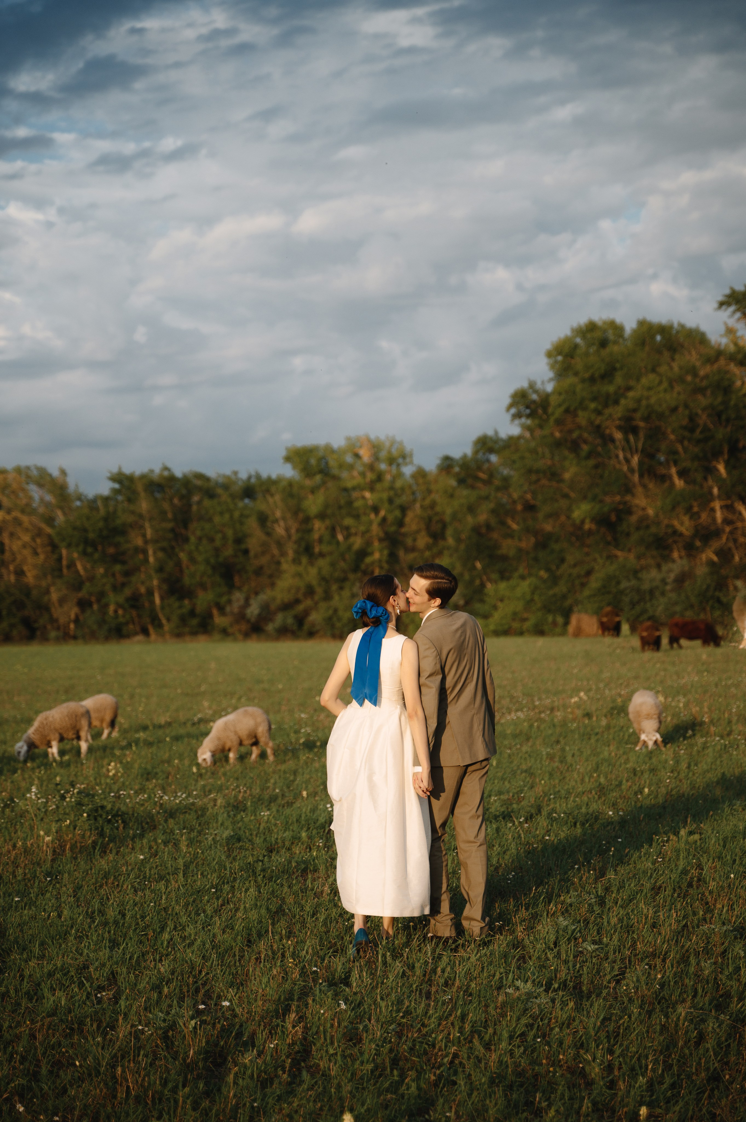 Держась за руки…. Свадебный фотограф Тольятти Самара Холмов Артем