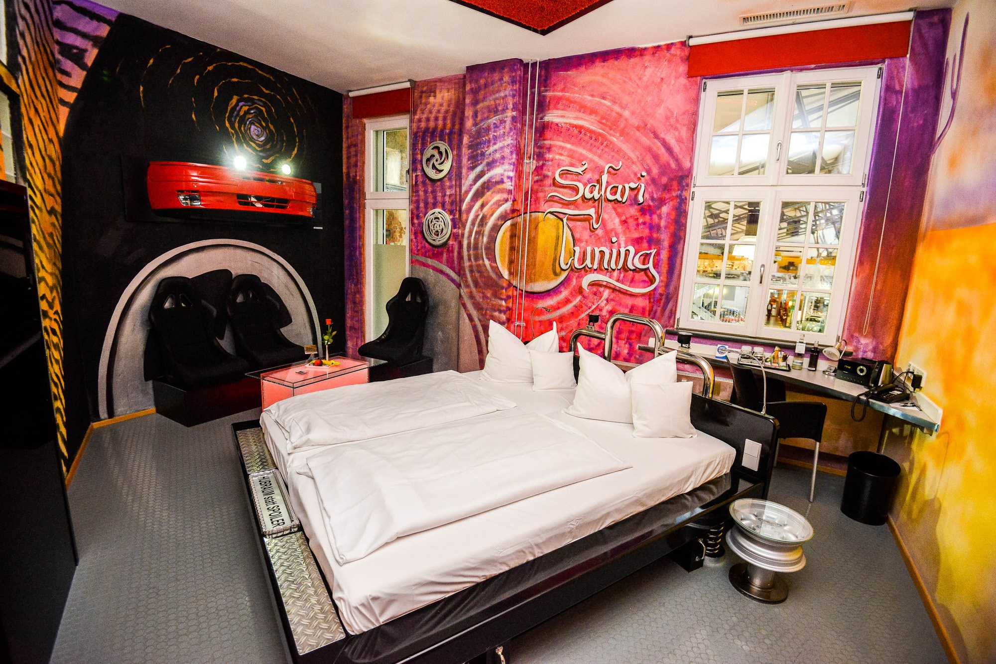 V8 Hotel Motorworld, минск фотограф, репортажной фотограф Беларусь,  фотограф в Минске, Алексей Матюшков, фоторепортер Беларуси, Репортажная съемка мероприятий,  день рождения