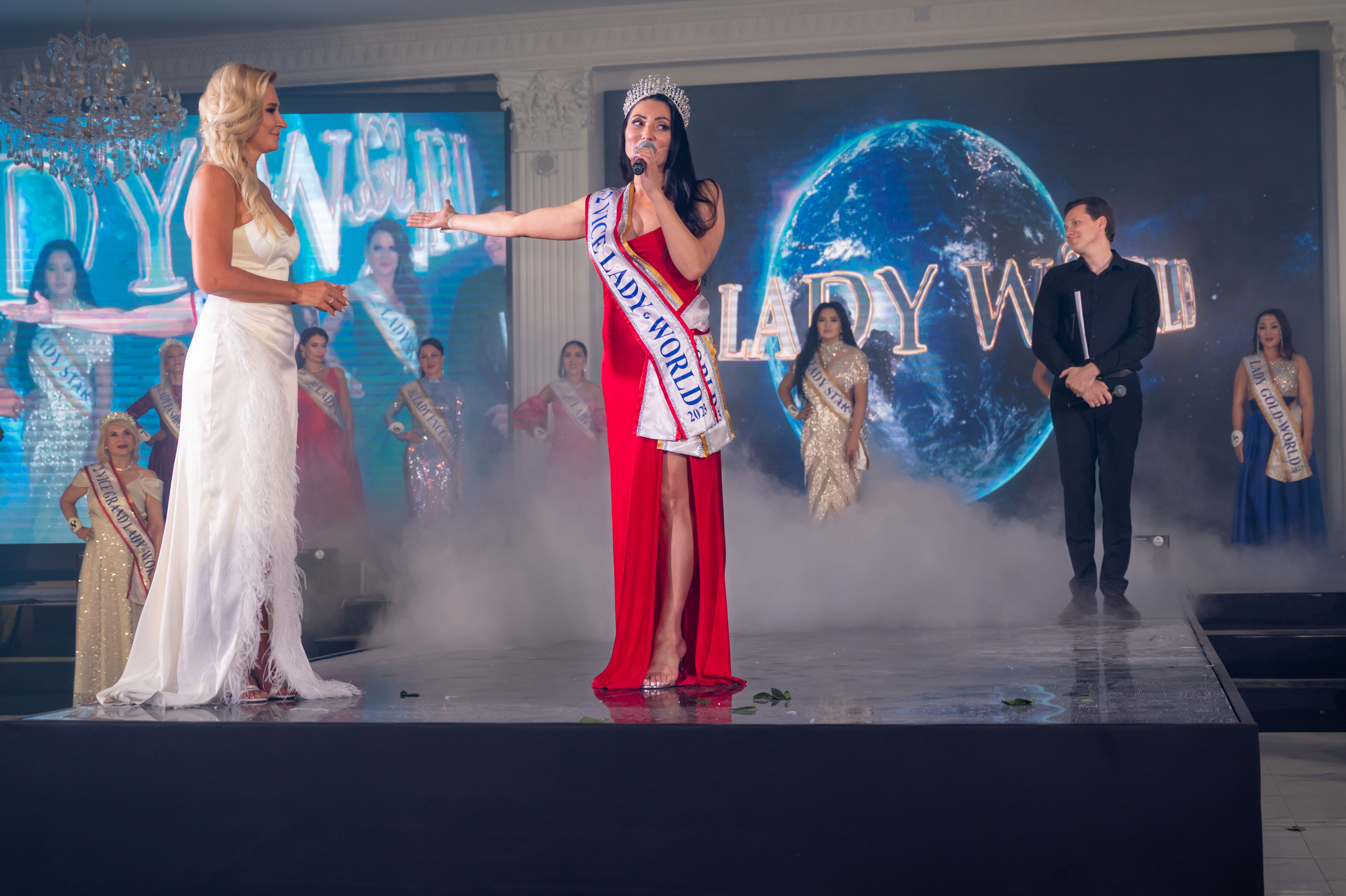 Финал конкурса красоты «LADY WORLD» 23.09.2023 в Сочи. Фотографирую счастливых людей в Сочи