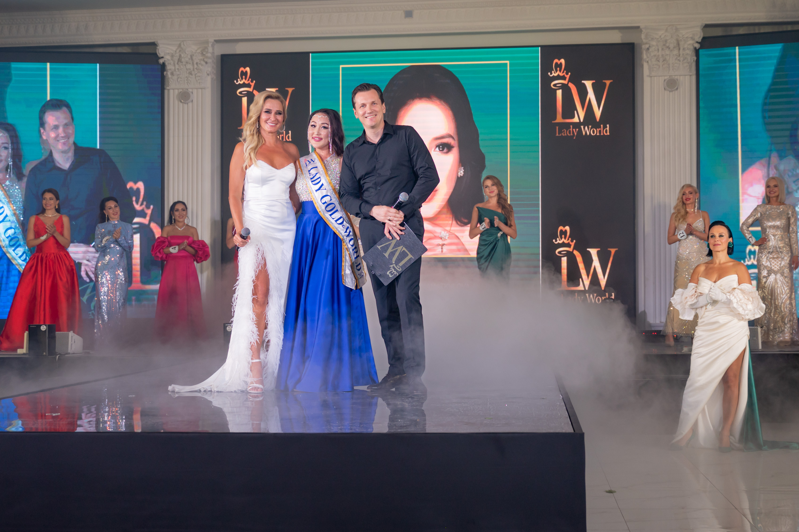 Финал конкурса красоты «LADY WORLD» 23.09.2023 в Сочи. Фотографирую счастливых людей в Сочи