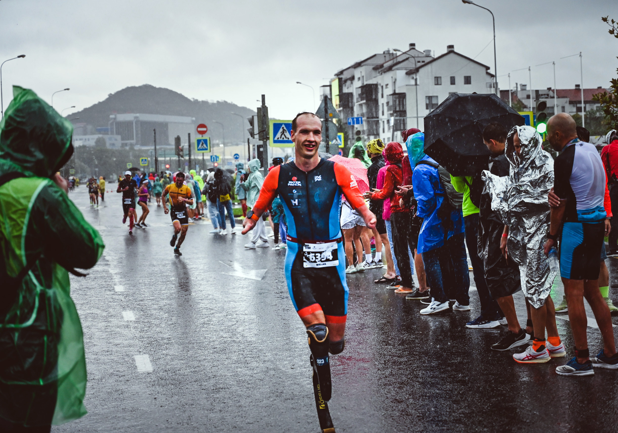 Команда «Орто-Спорт» ДЕНЬ IRONSTAR SPRINT & OLYMPIC SOCHI СИРИУС. Фотографирую счастливых людей в Сочи