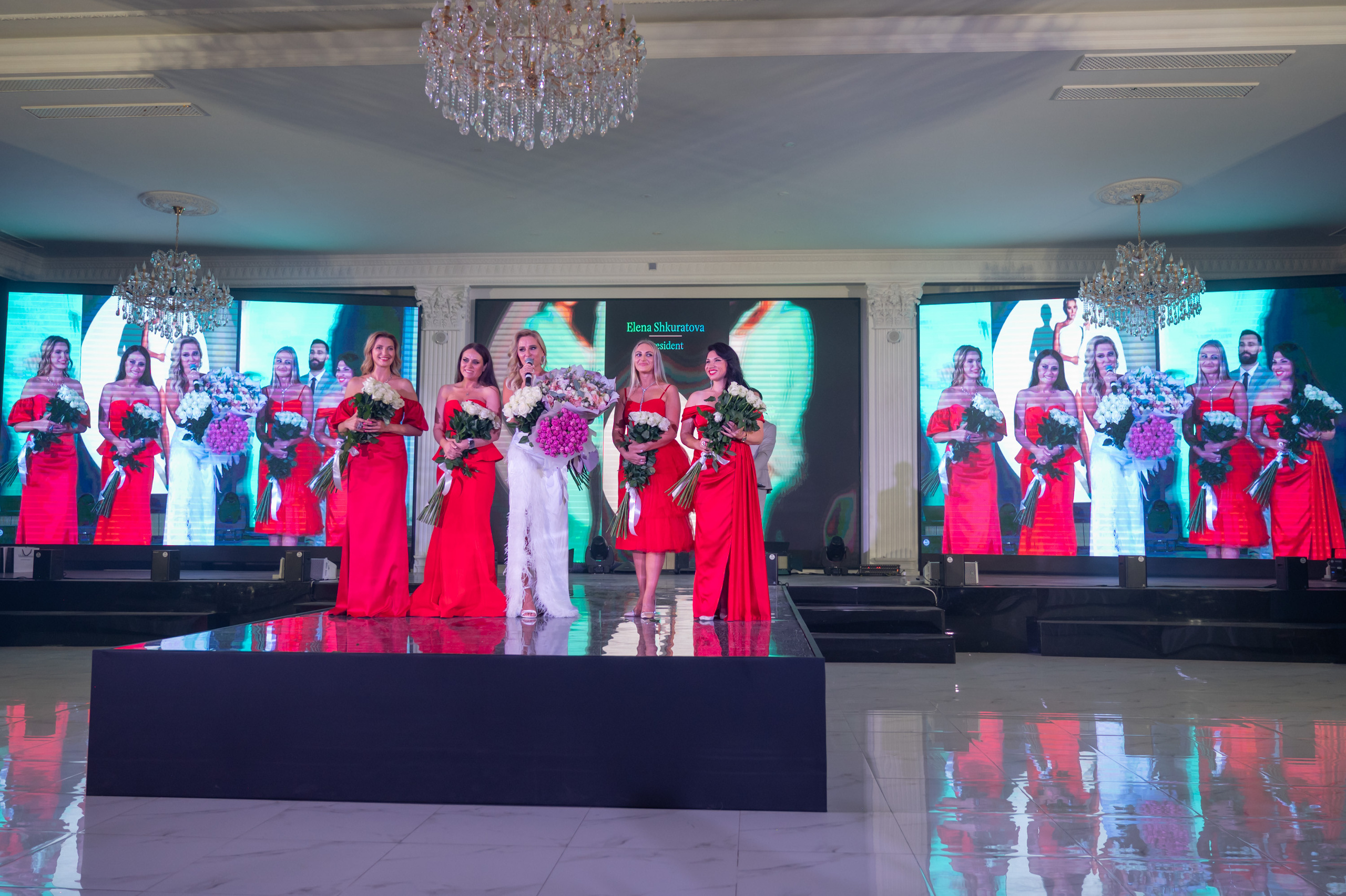 Финал конкурса красоты «LADY WORLD» 23.09.2023 в Сочи. Фотографирую счастливых людей в Сочи