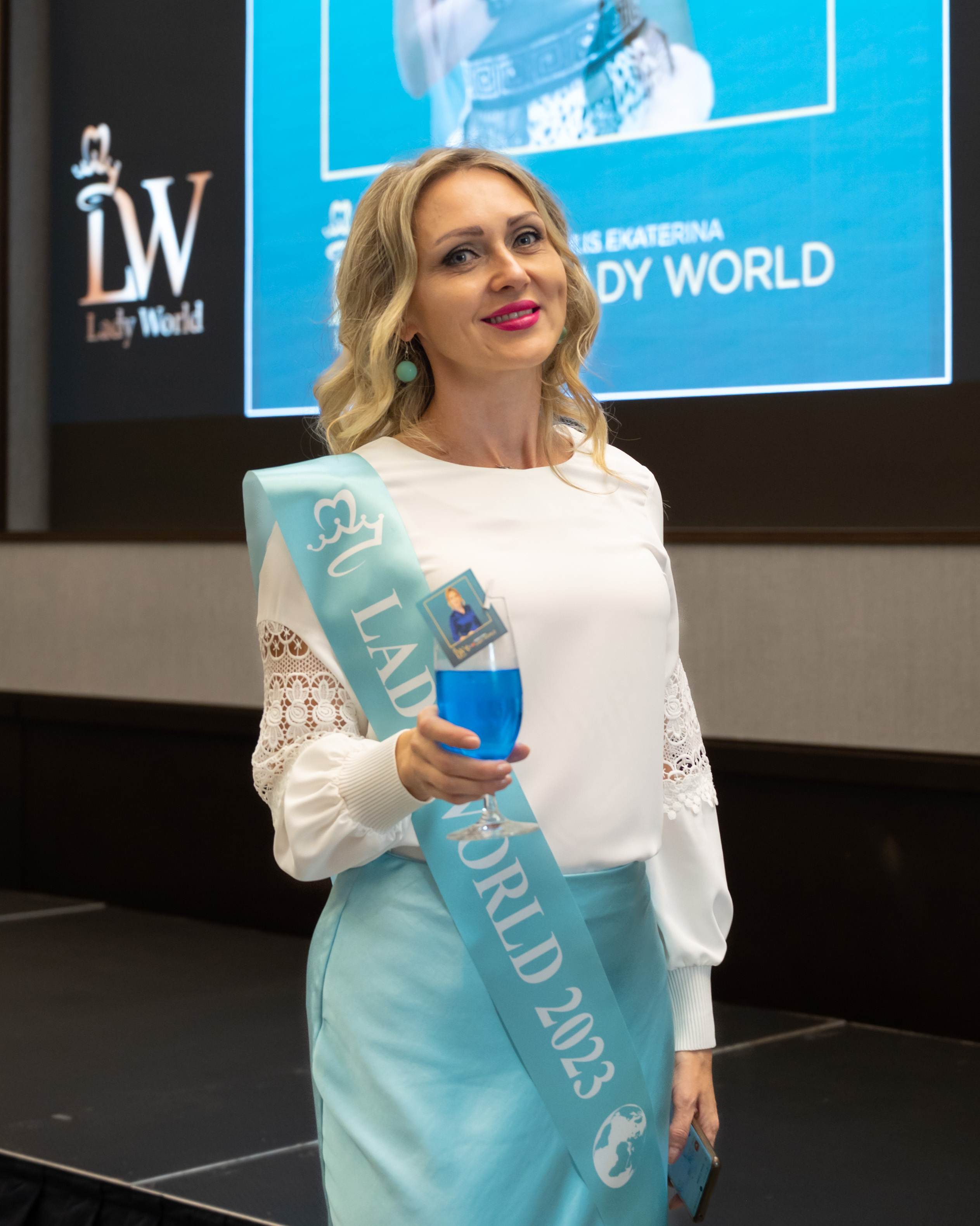 Церемония открытия Конкурса красоты «LADY WORLD» 2023. Фотографирую счастливых людей в Сочи