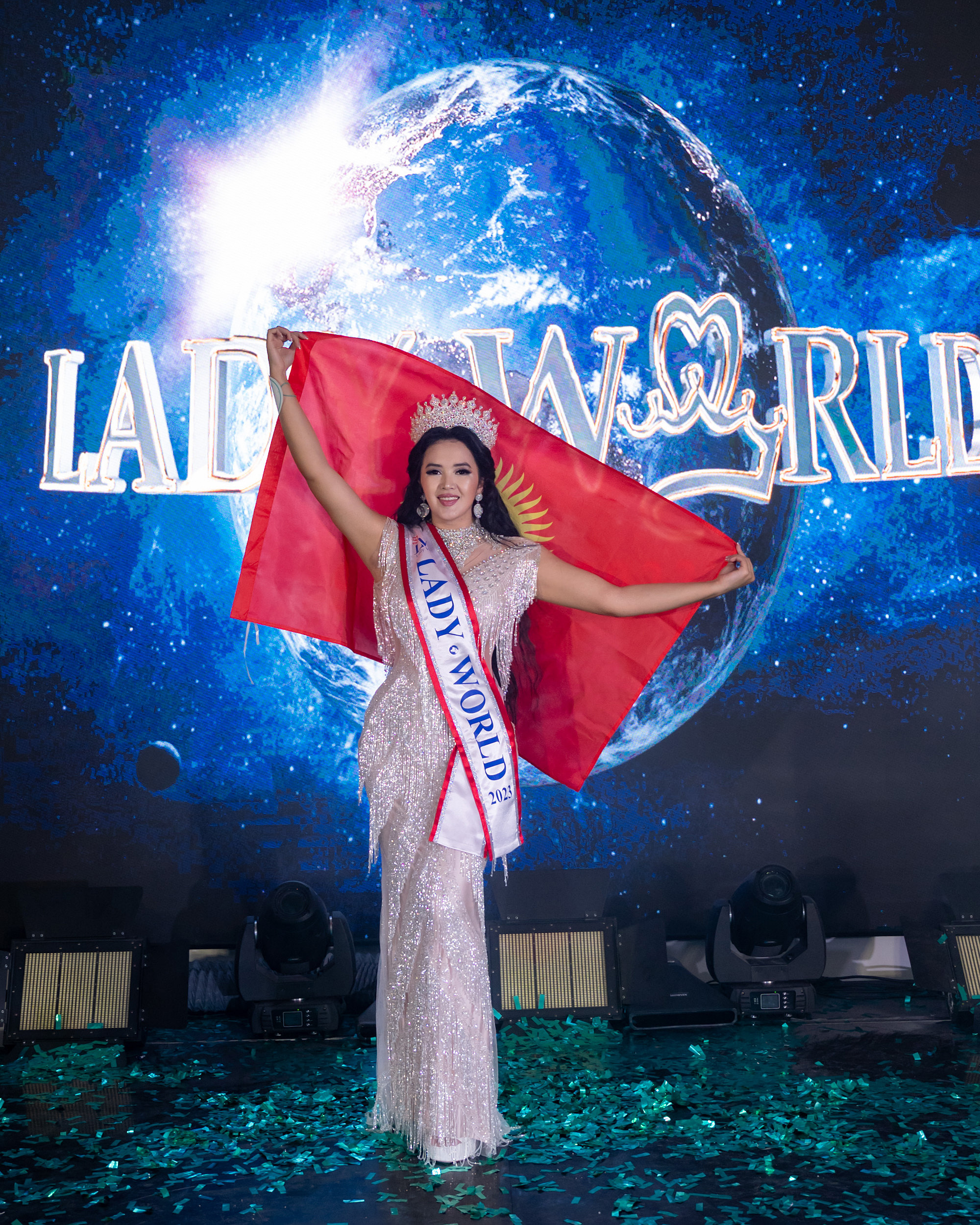 Финал конкурса красоты «LADY WORLD» 23.09.2023 в Сочи. Фотографирую счастливых людей в Сочи