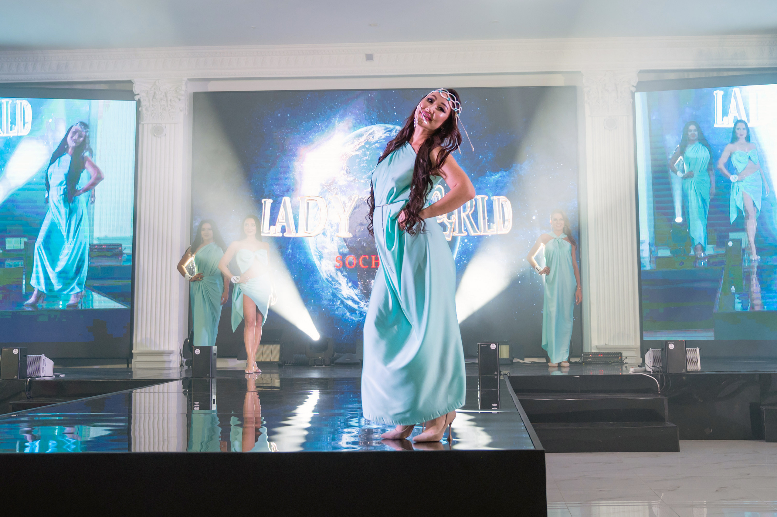 Финал конкурса красоты «LADY WORLD» 23.09.2023 в Сочи. Фотографирую счастливых людей в Сочи