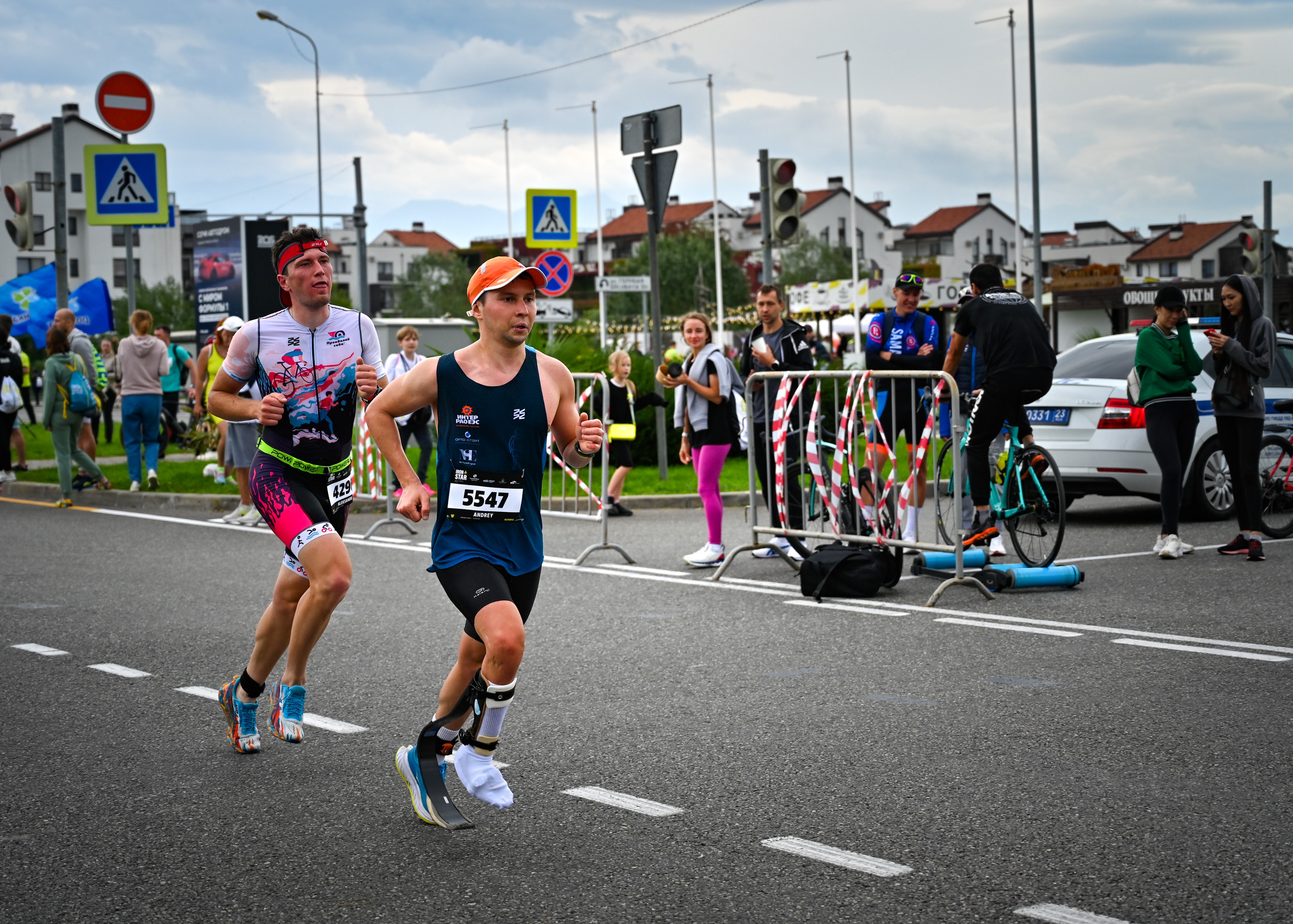 Команда «Орто-Спорт» ДЕНЬ IRONSTAR SPRINT & OLYMPIC SOCHI СИРИУС. Фотографирую счастливых людей в Сочи